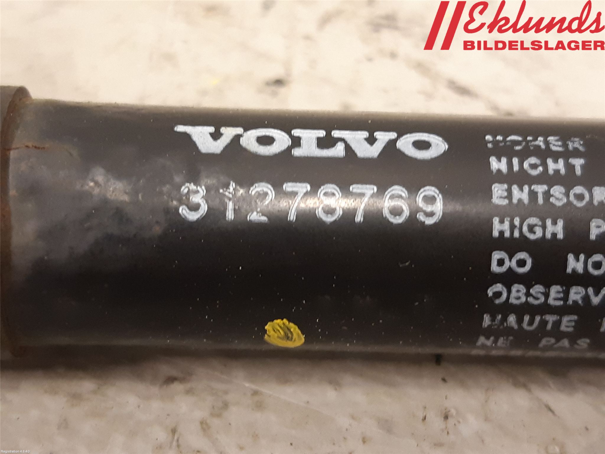 Volvo V60 14-18 Gasfjäder Motorhuv