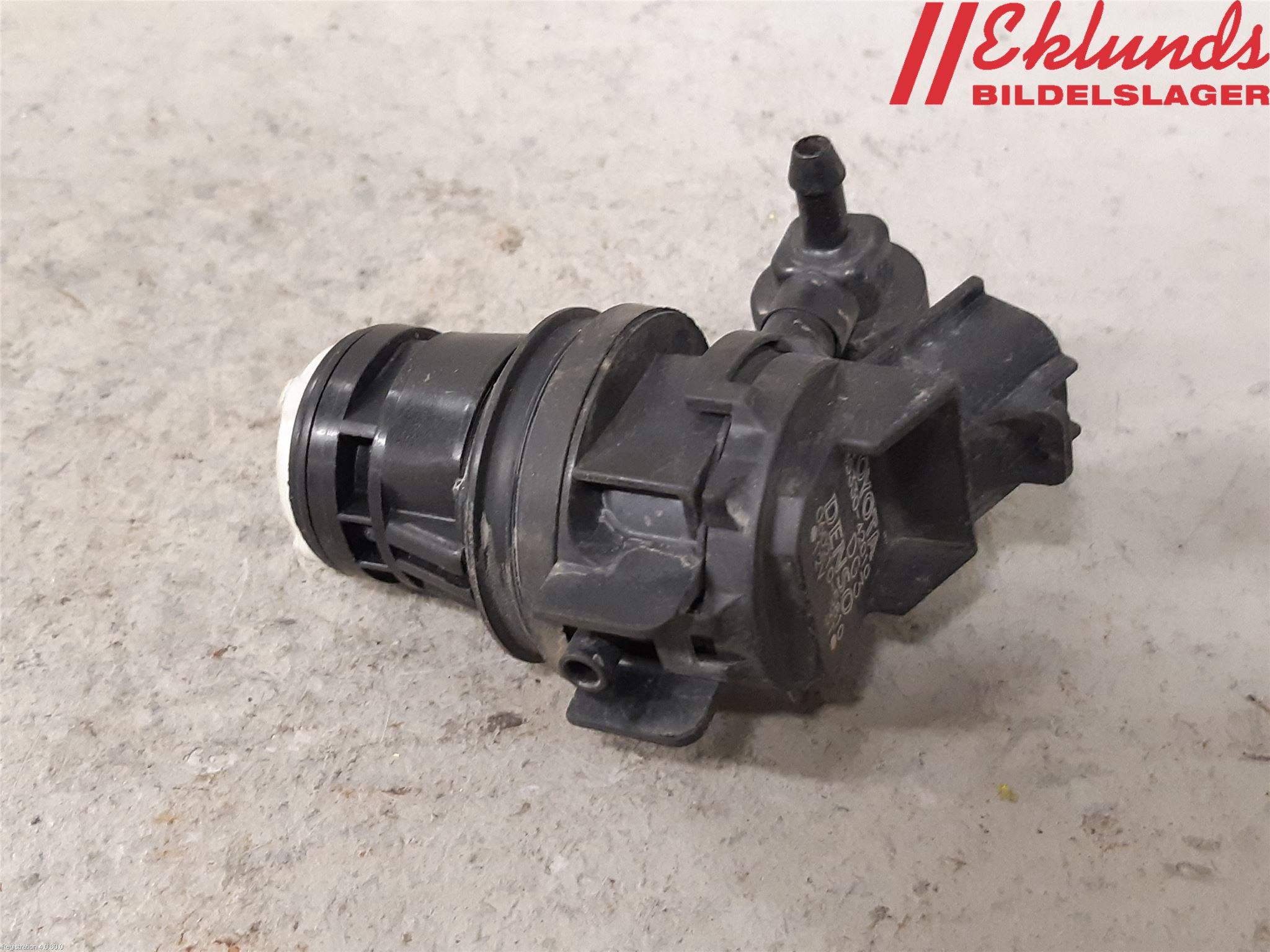 Toyota RAV4 13-18 Spolarpump Vindruta