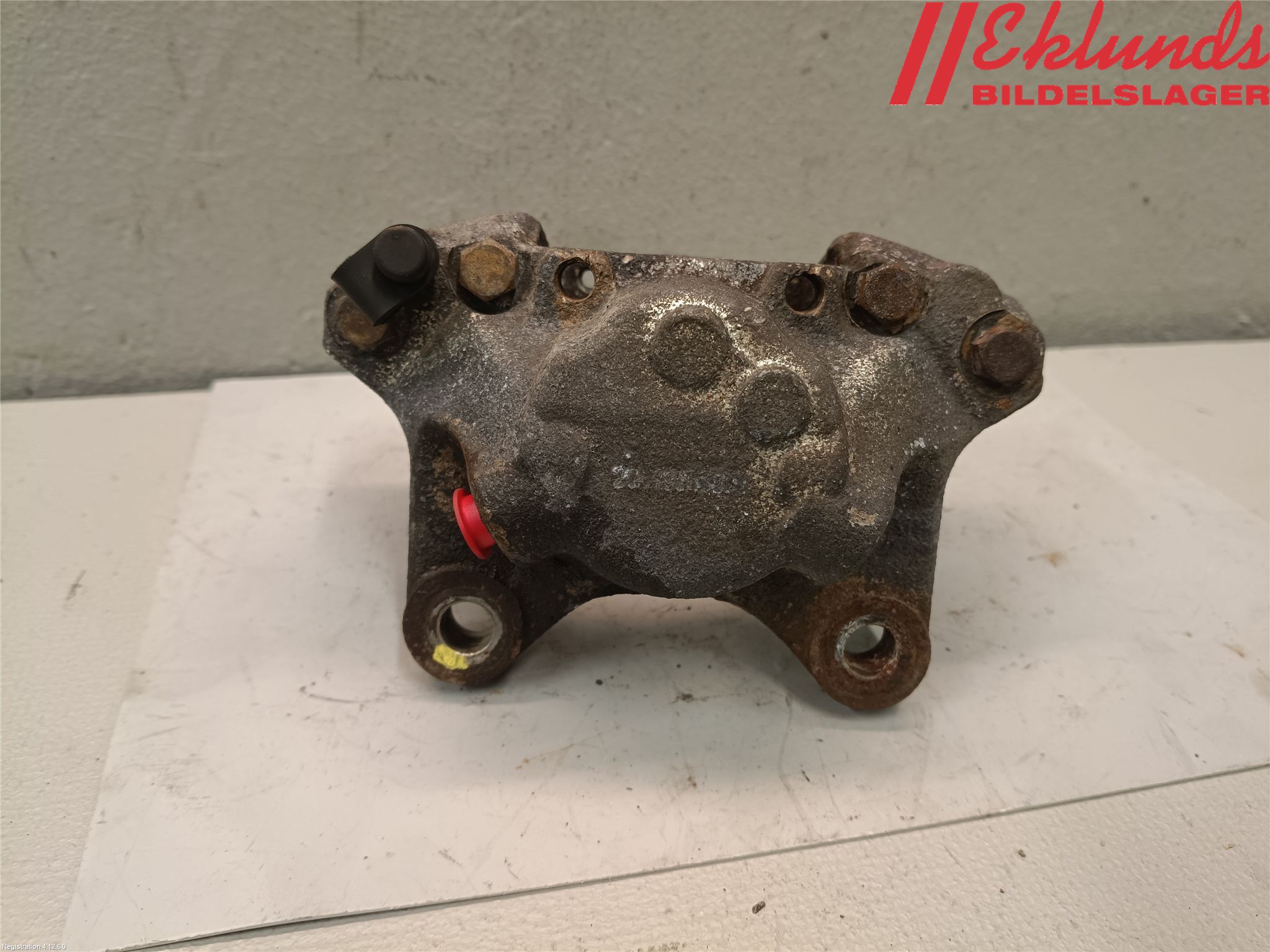 Volvo 940 91-98 Bromsok Bak Höger