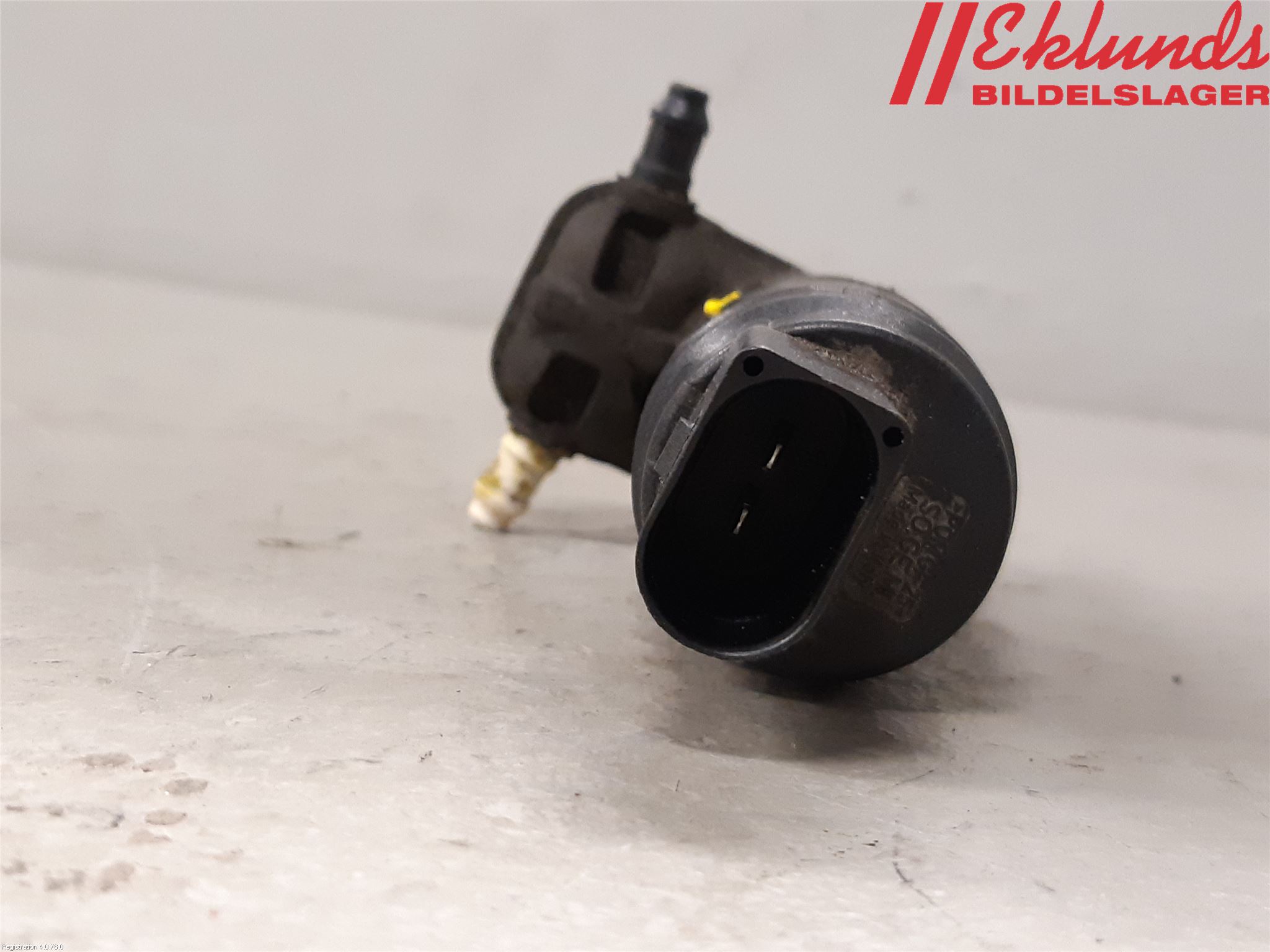 Volkswagen VW POLO 10-17 Spolarpump Vindruta