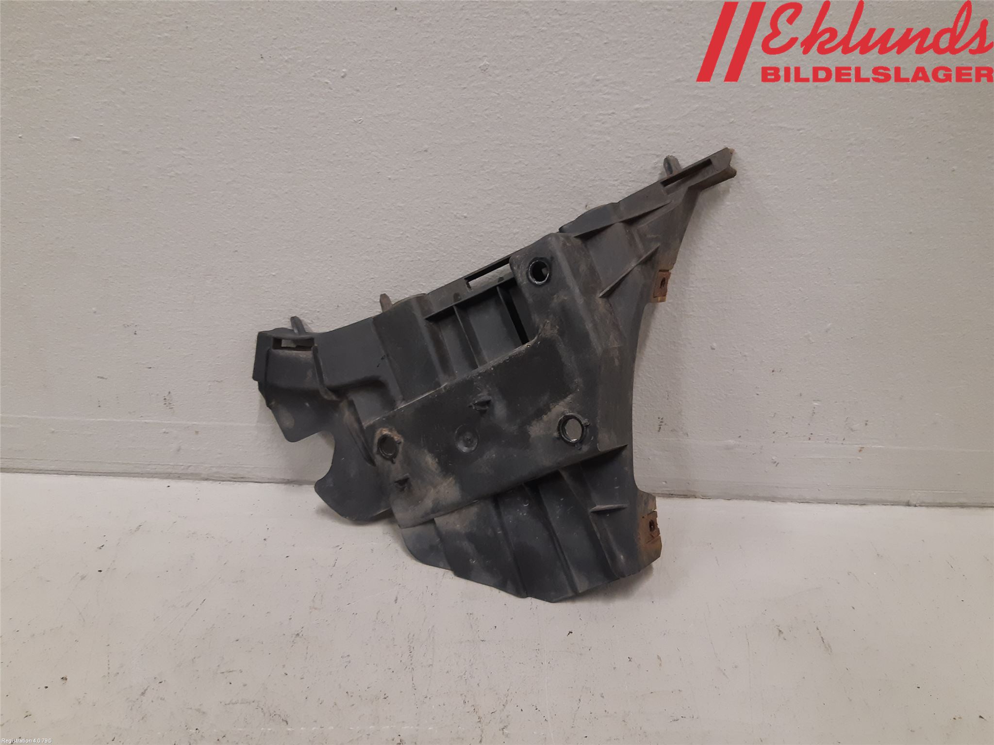 Volvo S80 07-13 Stötfångarfäste Fram Hö