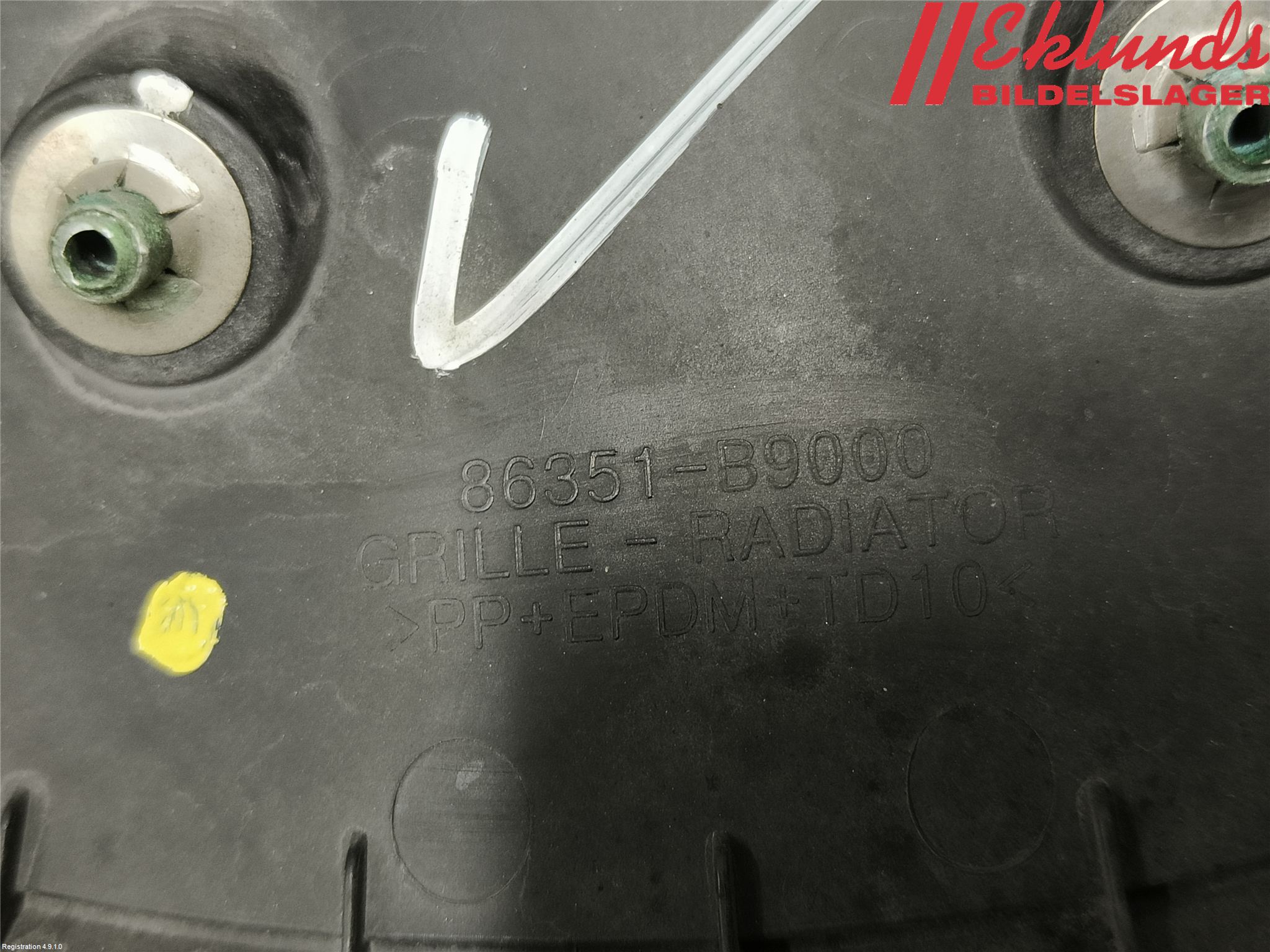 Hyundai i10 BA 14-16 Grill Komp