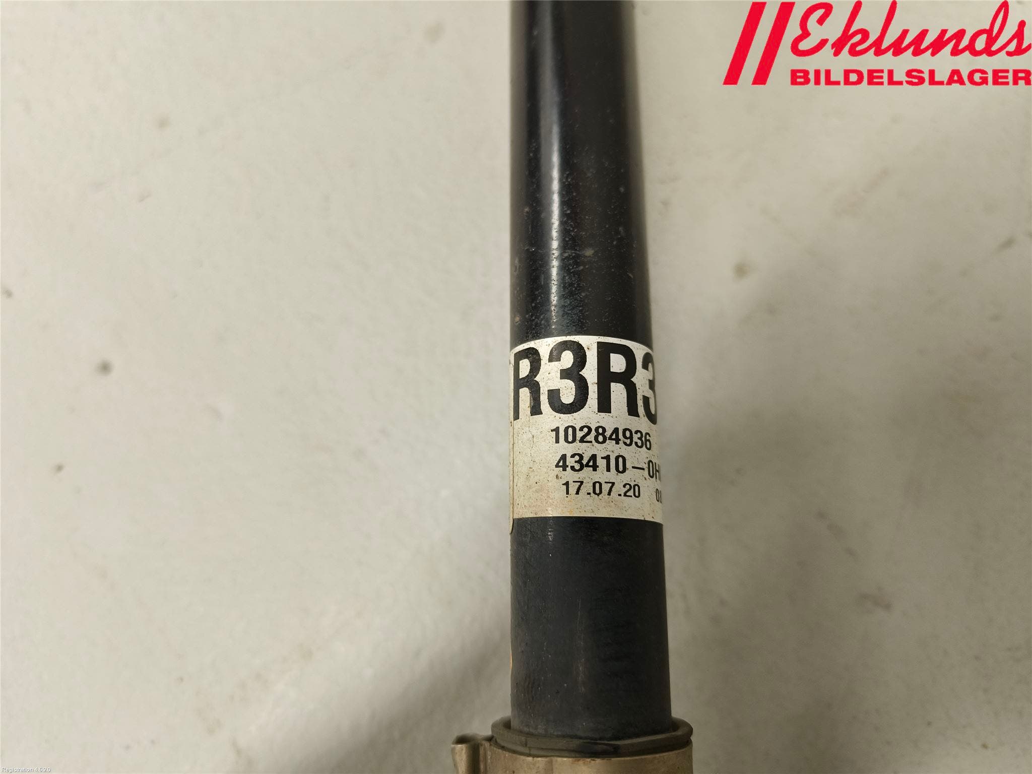 Toyota AYGO 15-21 Drivaxel Fram Höger