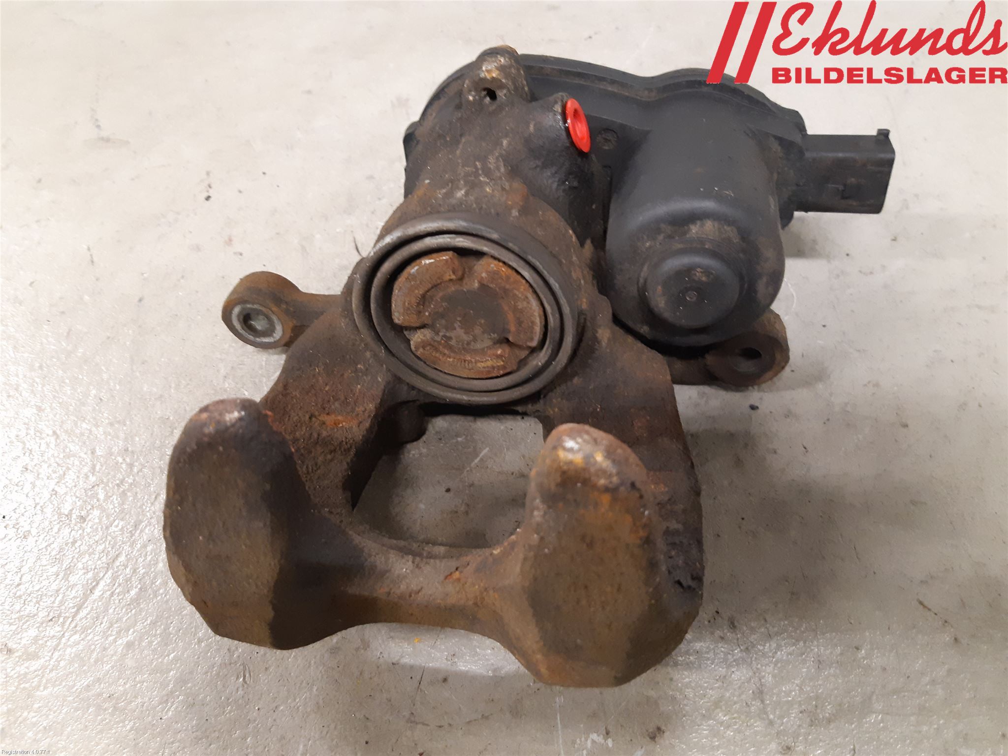 Fiat 500X 15- Bromsok Bak Höger