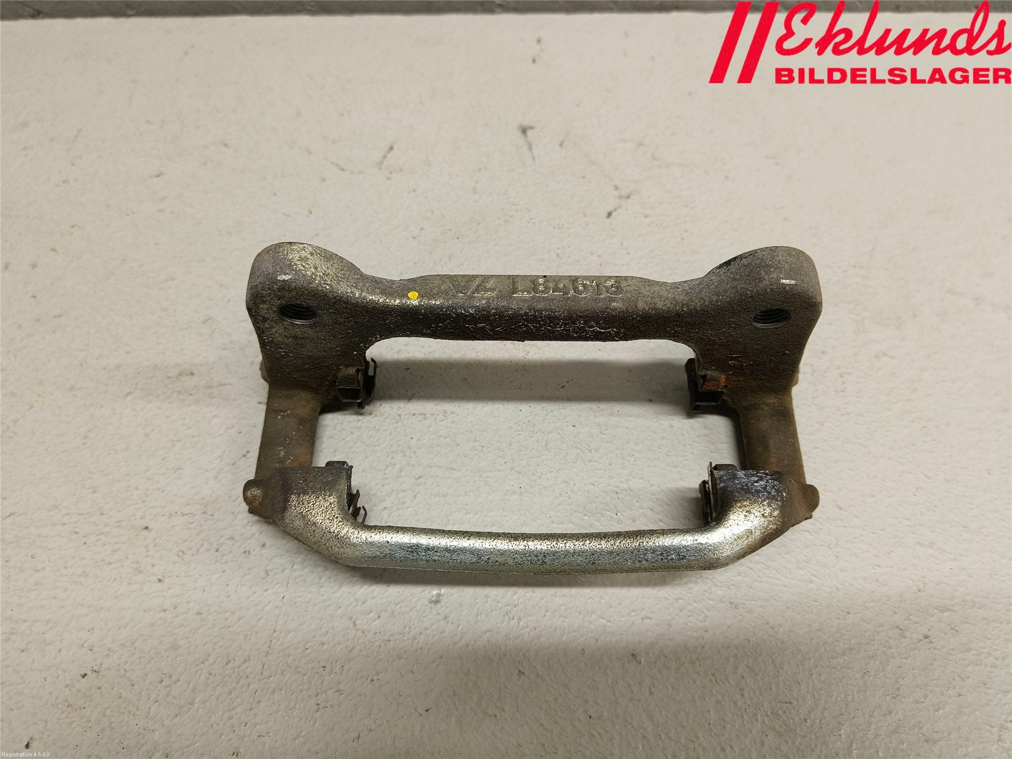 Toyota COROLLA 19- Bromsokshållare