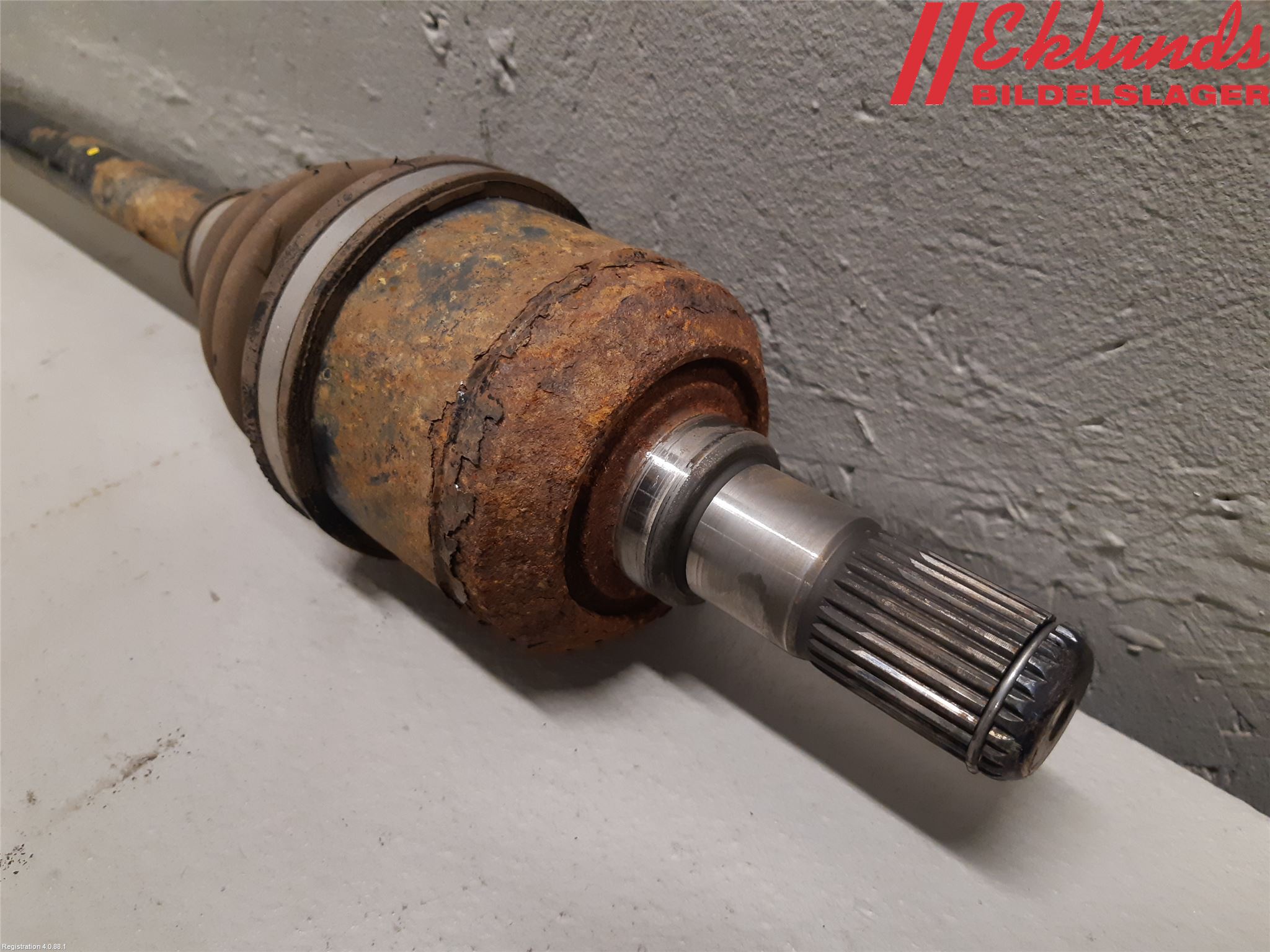 Hyundai SANTA FE 13-18 Drivaxel Bak Höger