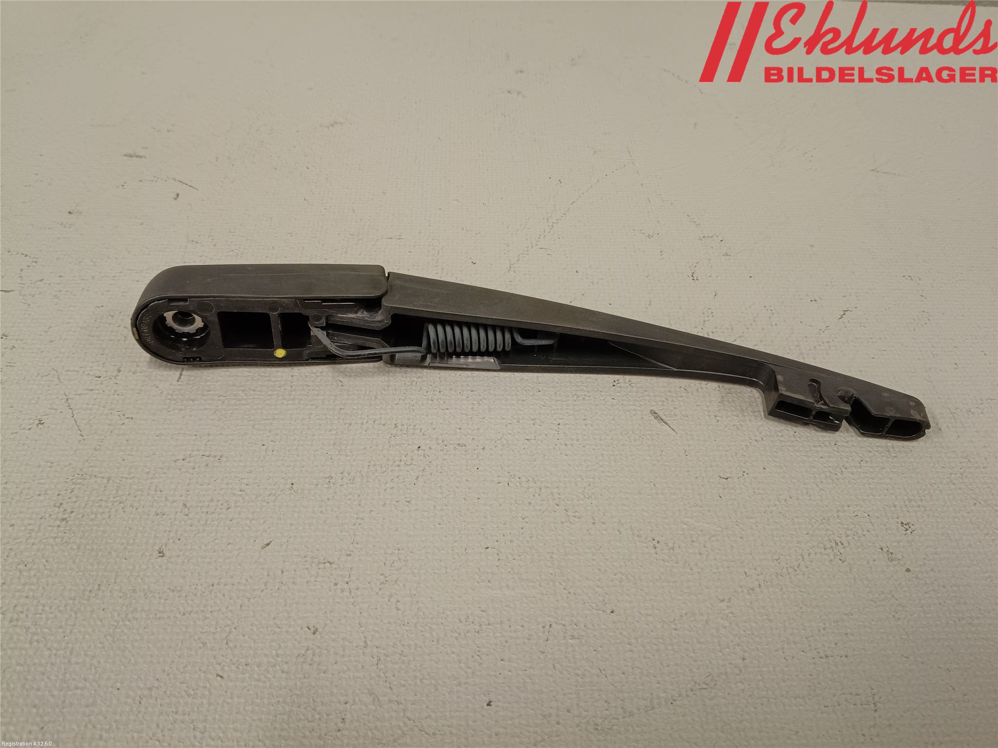 Mitsubishi ECLIPS CROSS Torkararm-Bakruta