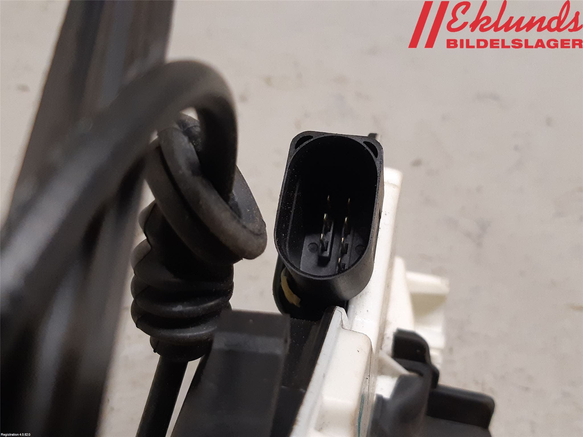 Skoda SUPERB 09-15 Låskista-Dörrlås