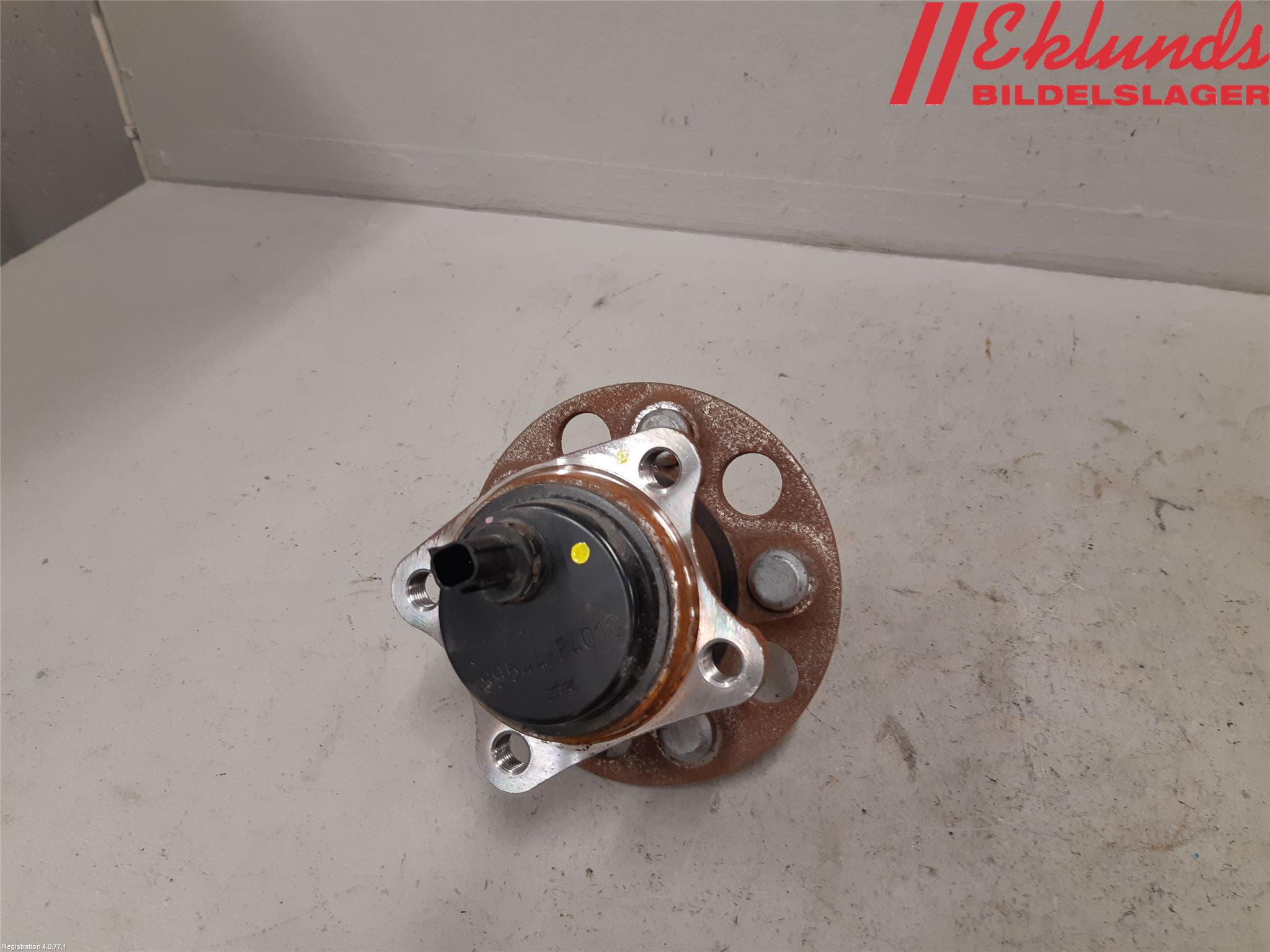 Toyota YARIS XP21 20- Nav Bak