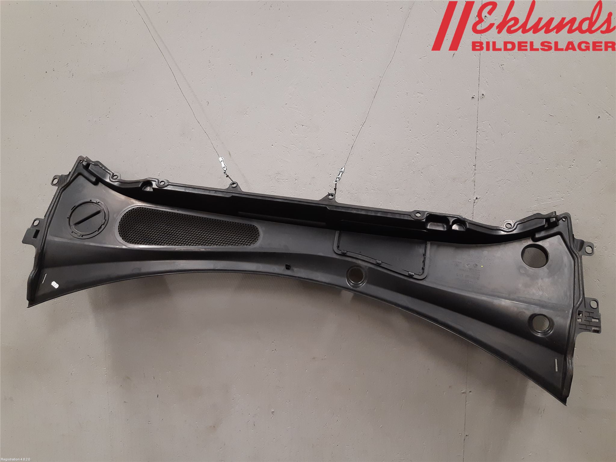 Volvo XC60 18- Torpedplåt-Torpedplast