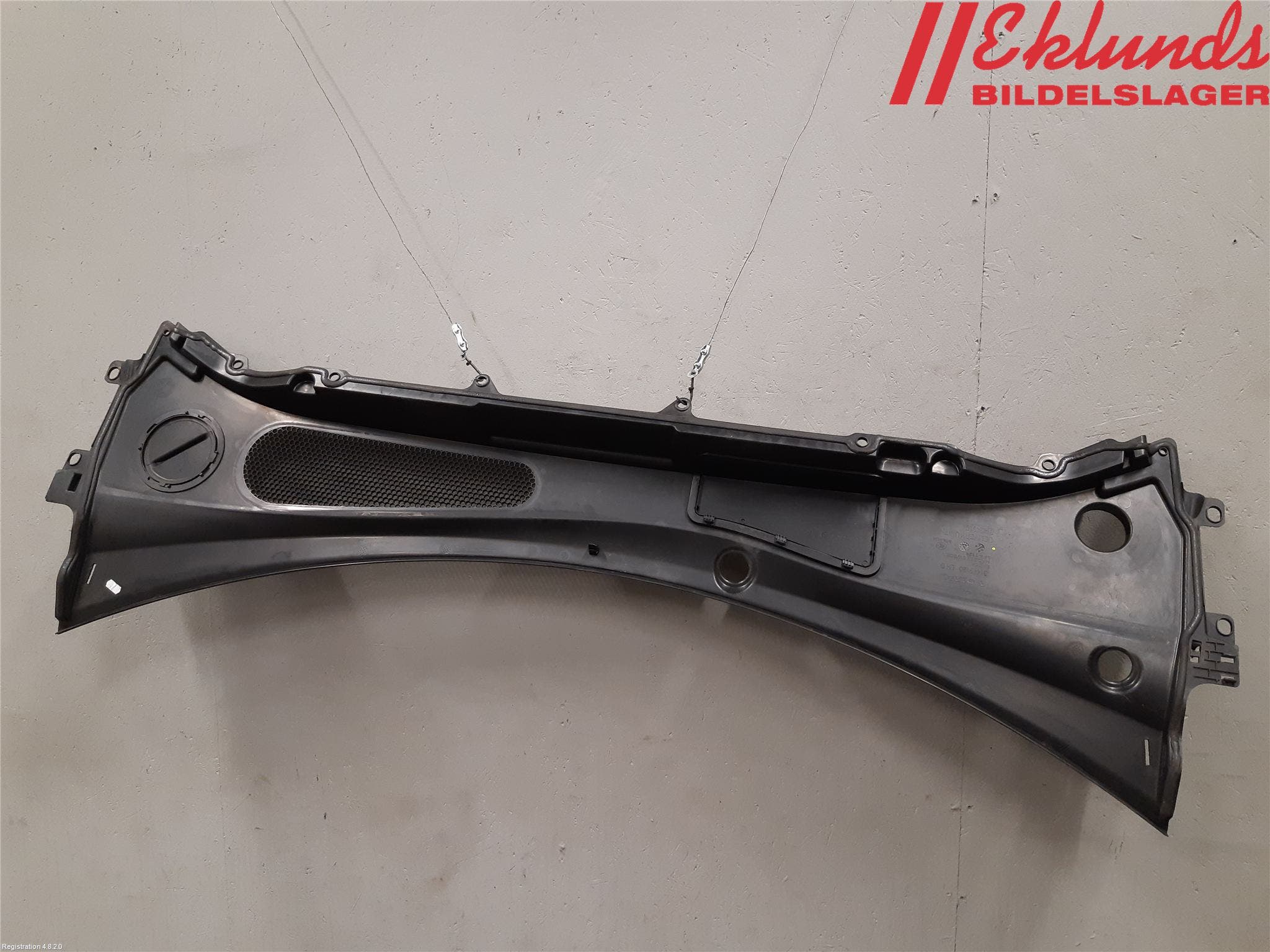 Volvo XC60 18- Torpedplåt-Torpedplast