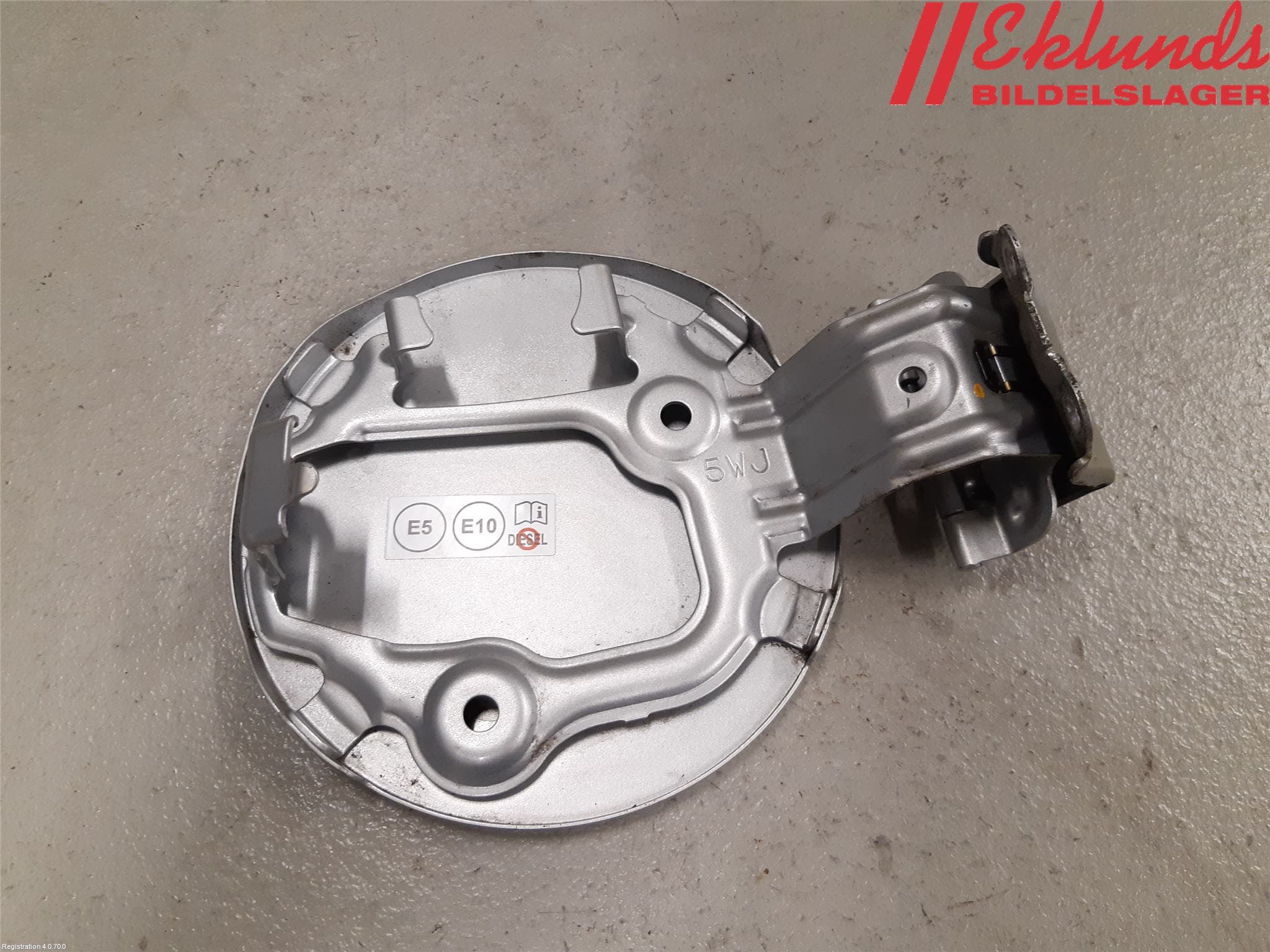 Toyota AURIS 13-19 Tanklucka