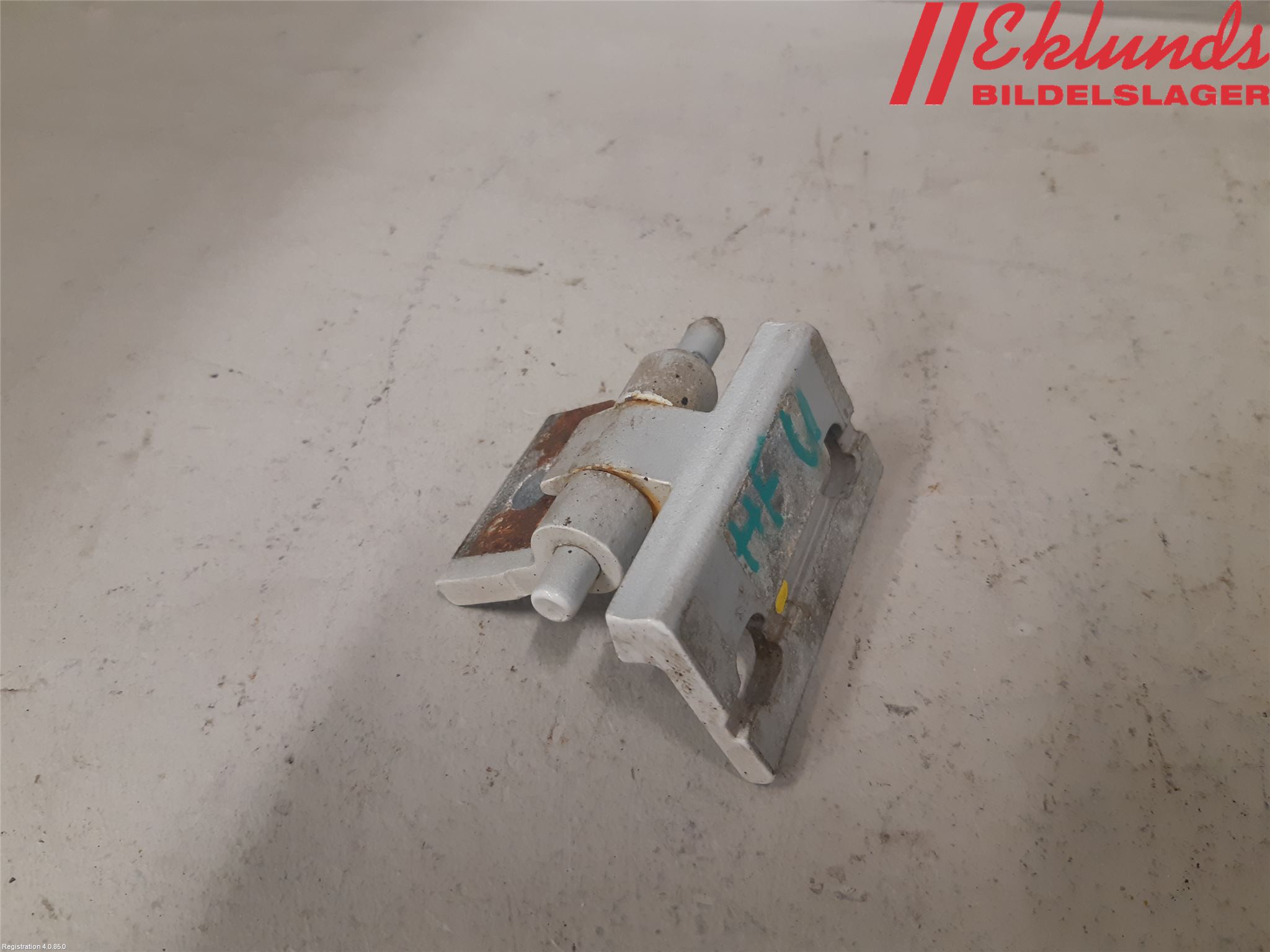 Volvo V70 05-08 Dörrgångjärn