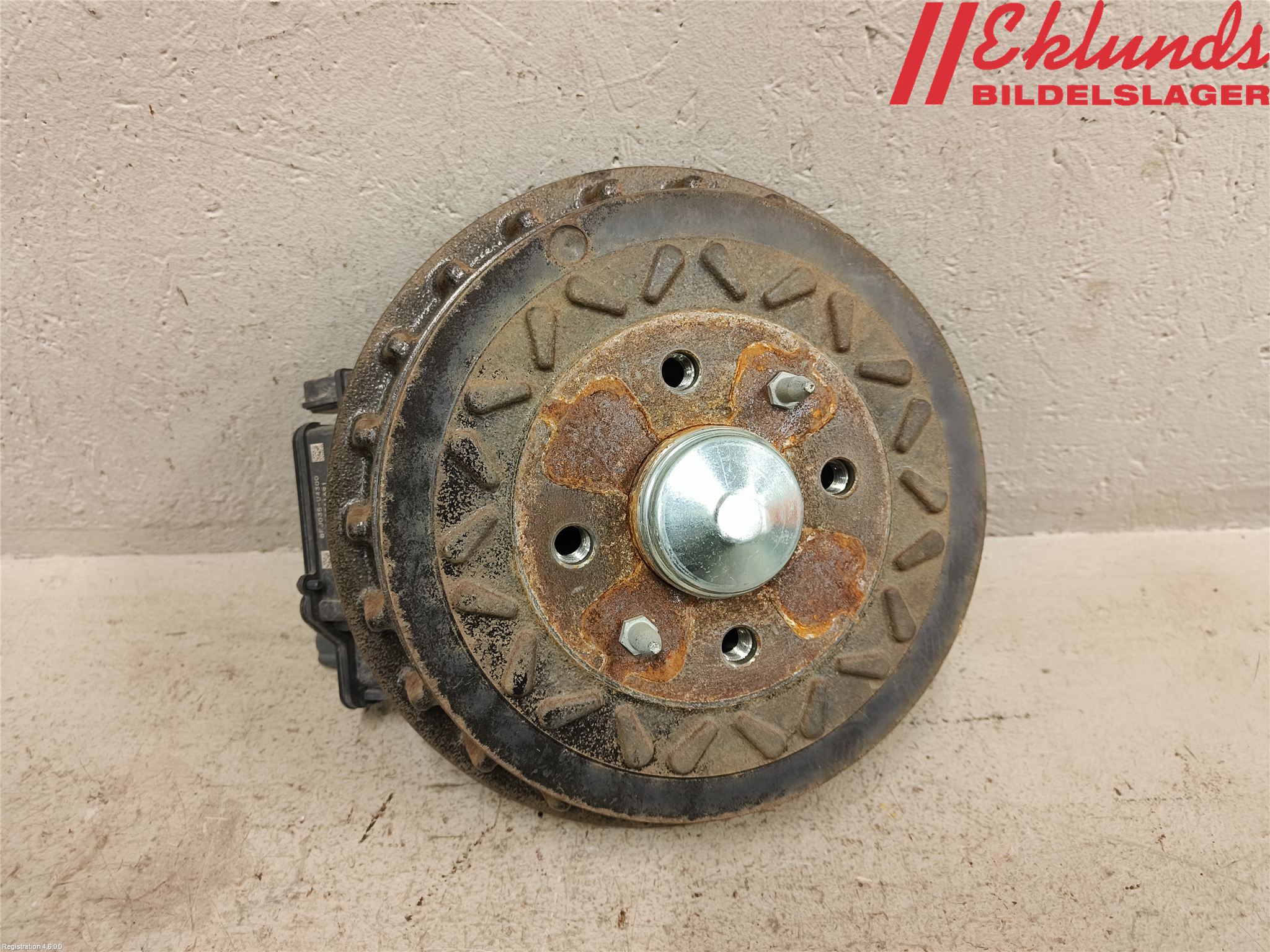 Fiat 500e 20- Bromstrumma Bak