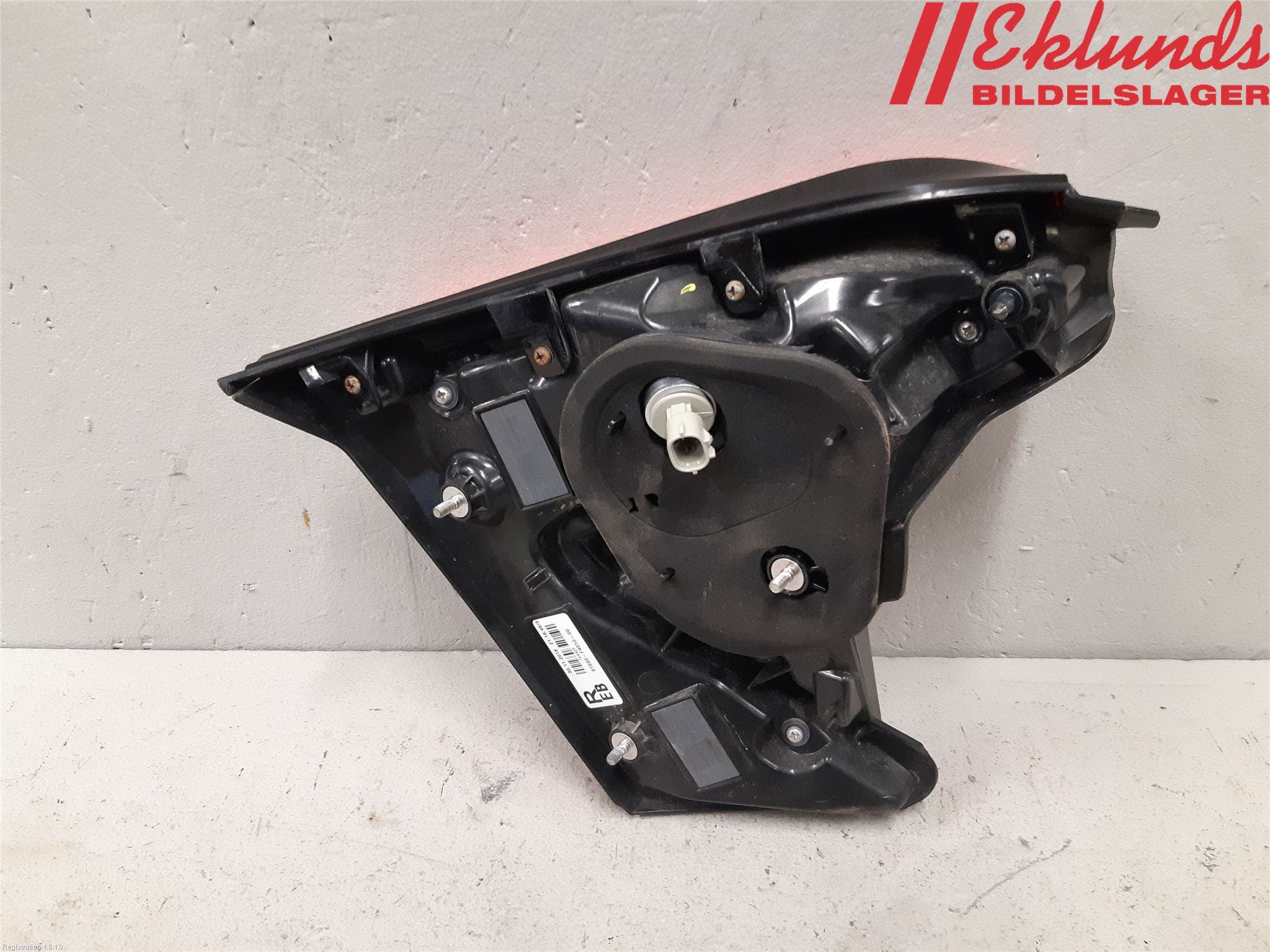 Toyota C-HR 16-23 Bakljus Lucka Hö