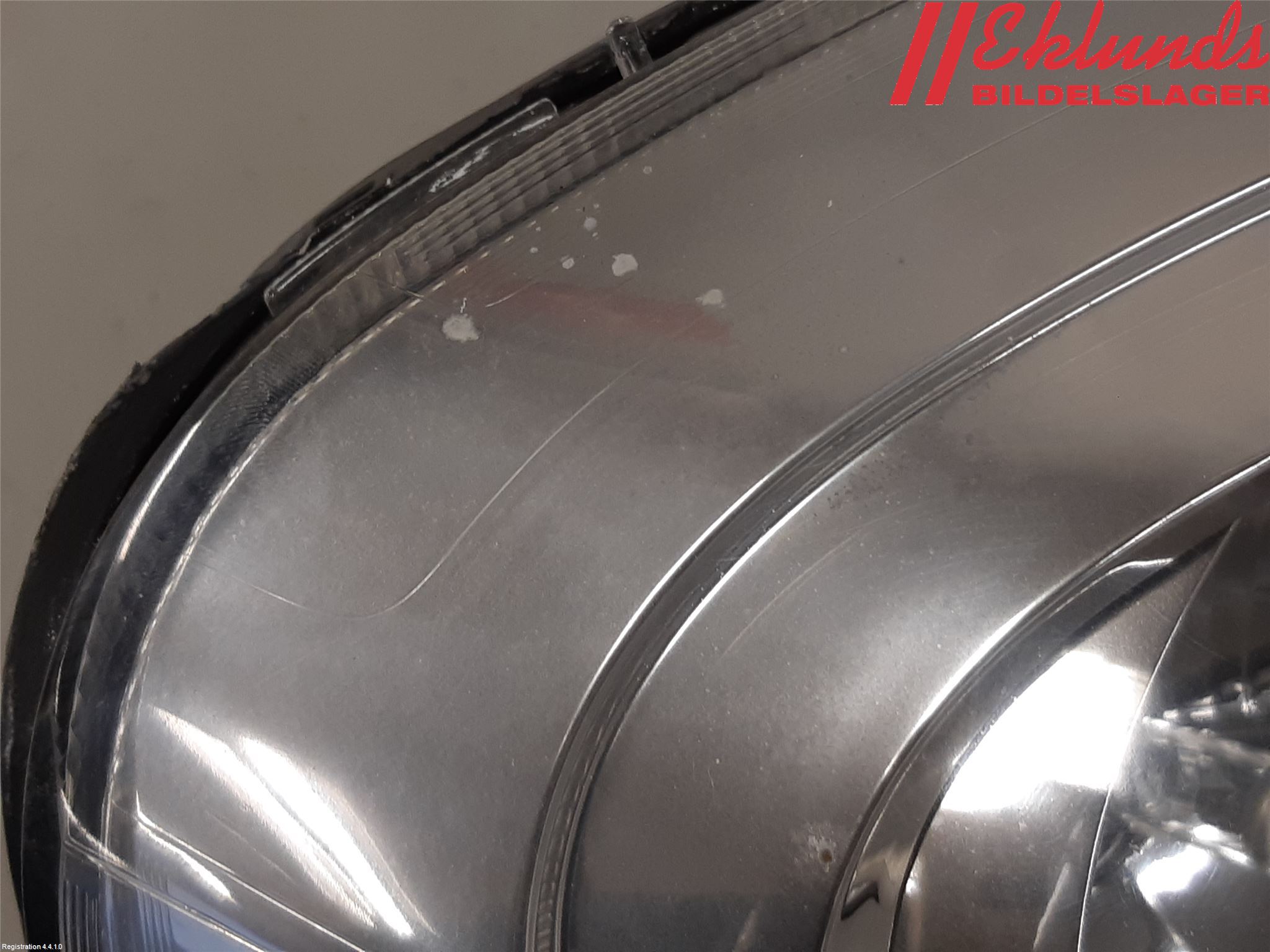 Opel VIVARO 01-14 Strålkastare Höger