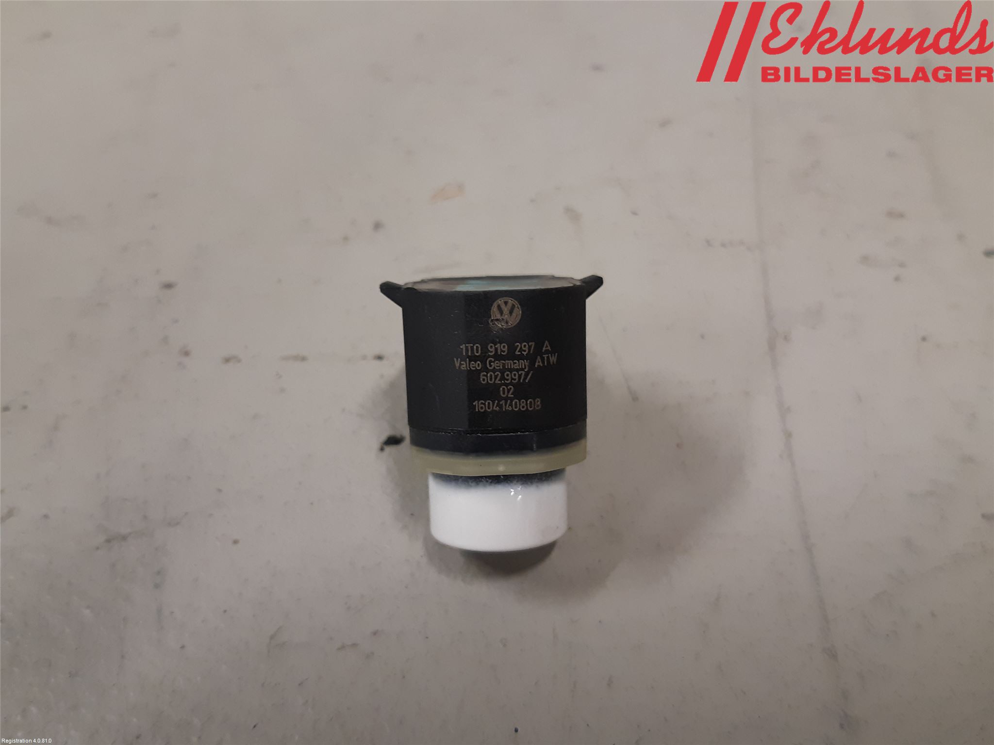 Volkswagen VW PASSAT 11-14 Parkeringshjälp Frontsensor