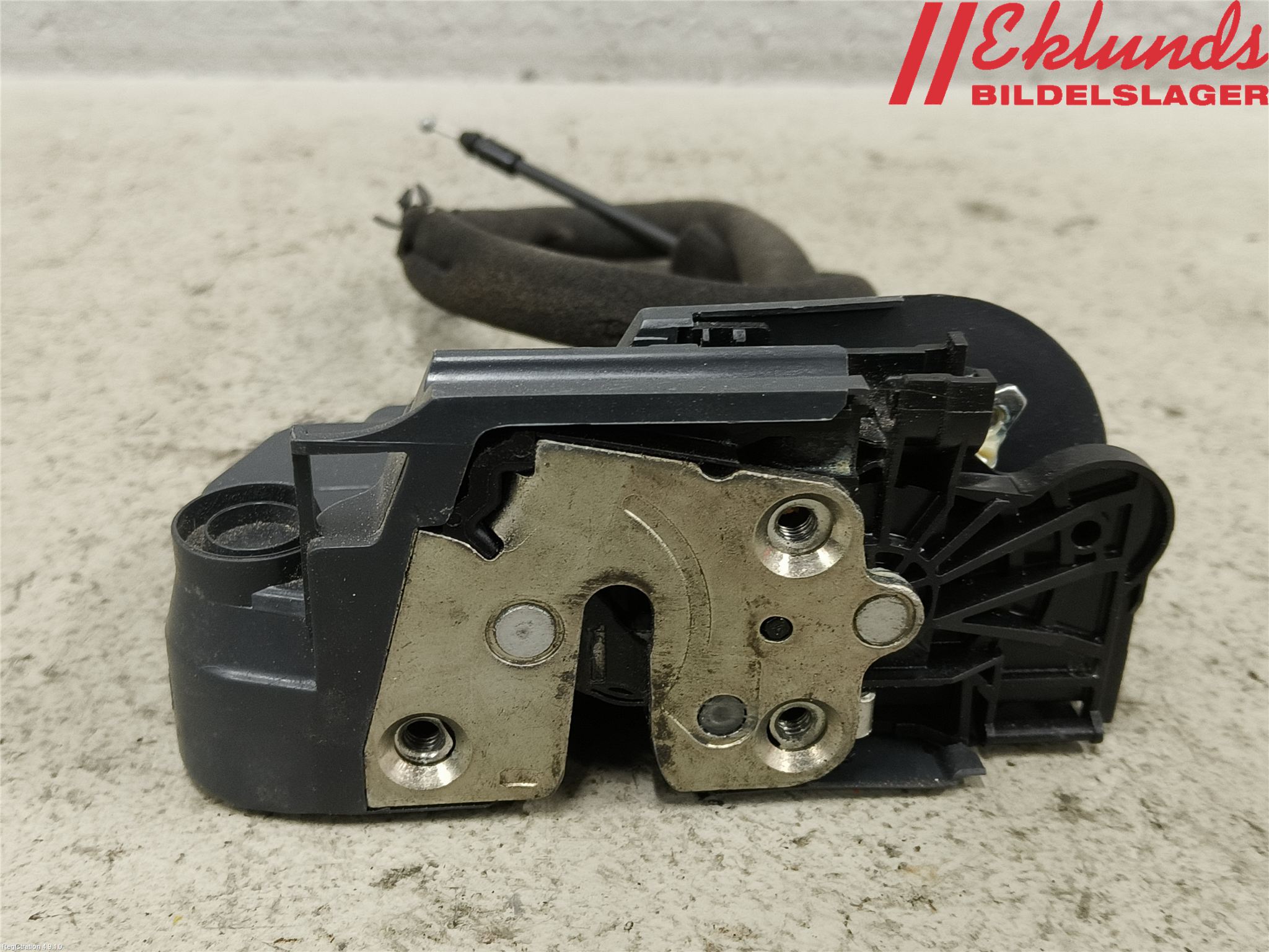 Iveco DAILY 14->> Låskista-Dörrlås