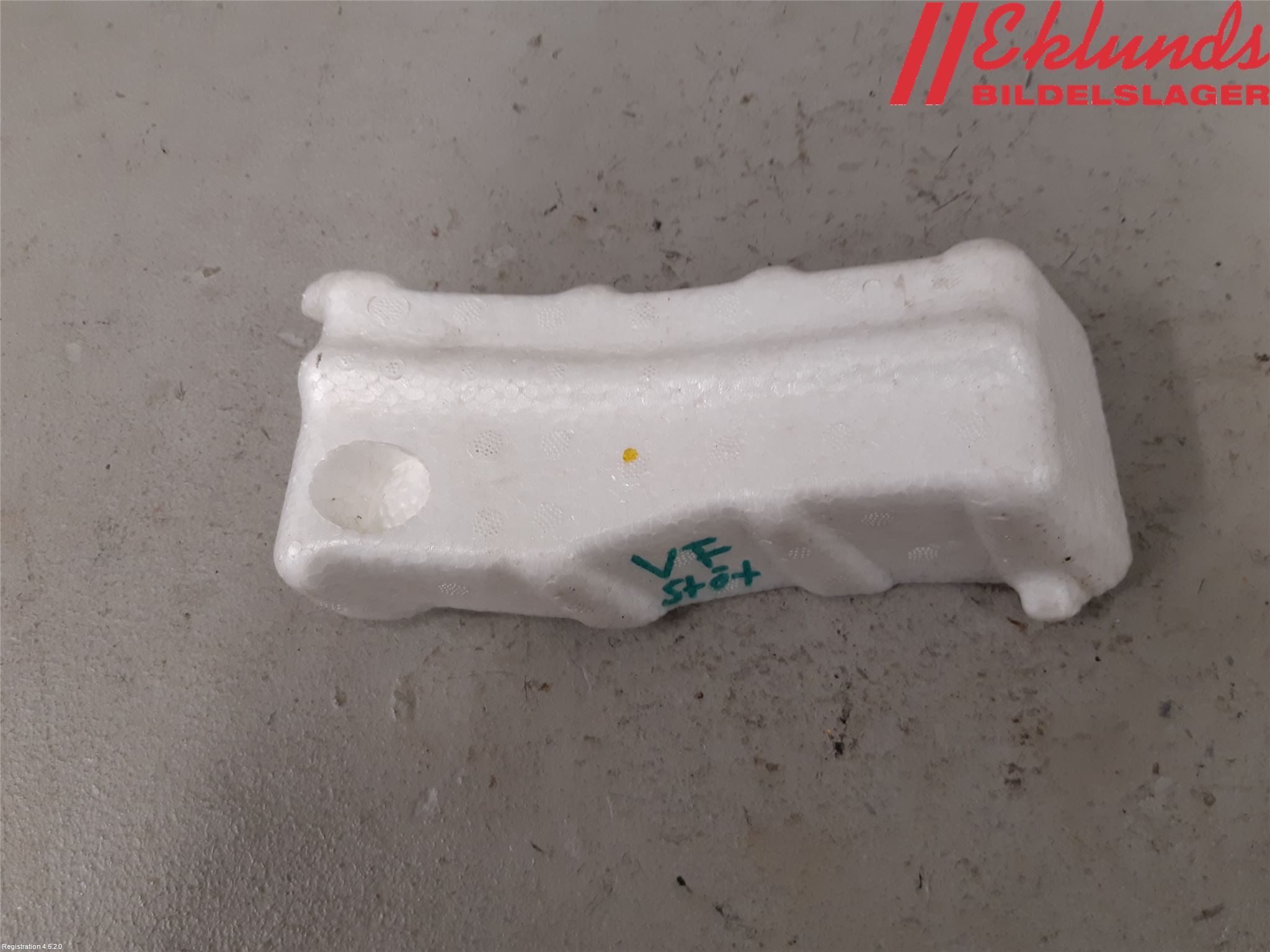 Volvo V40 12-19 Stötfångar Deformelement Fram