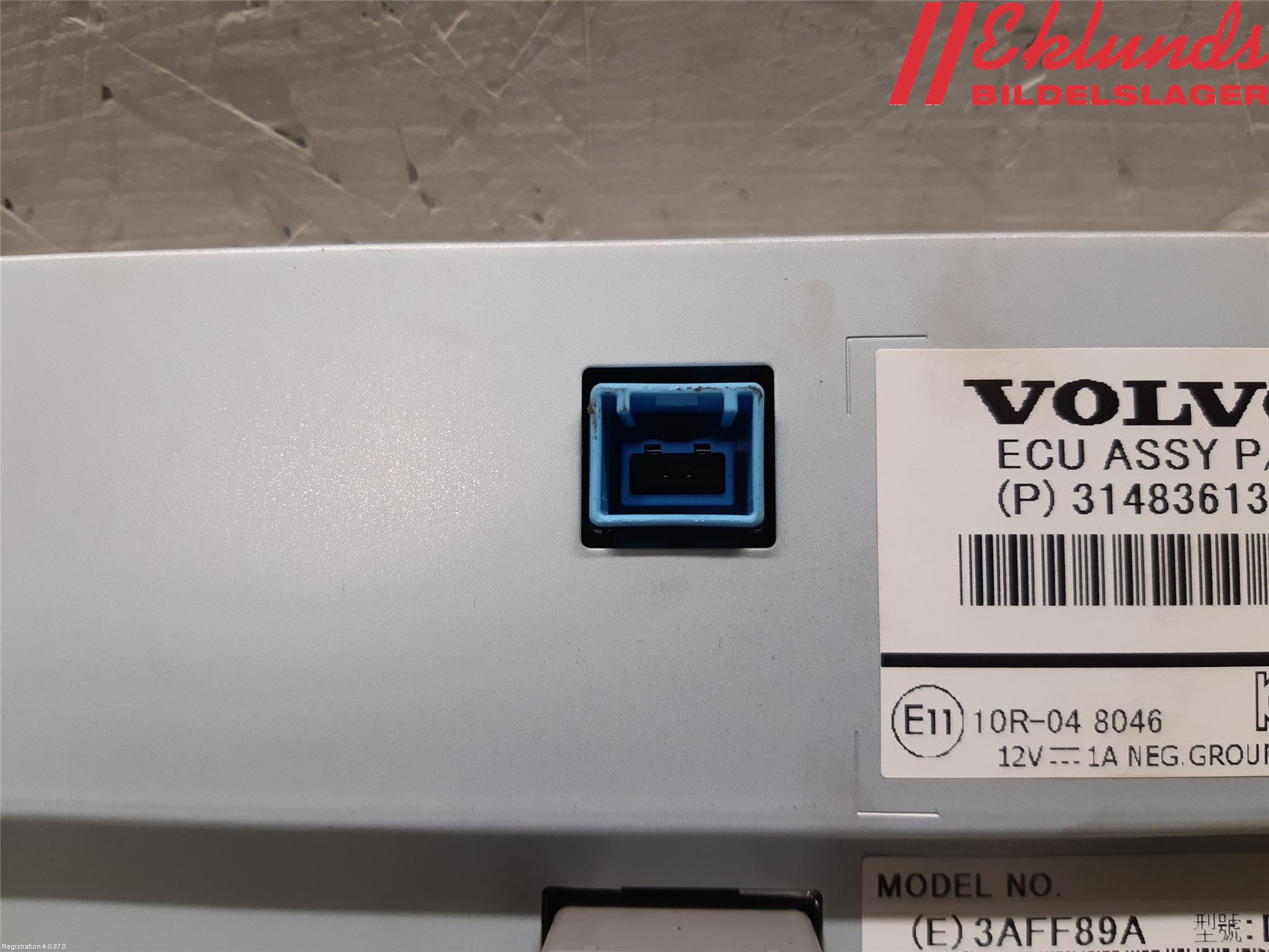 Volvo V40 12-19 Bildskärm