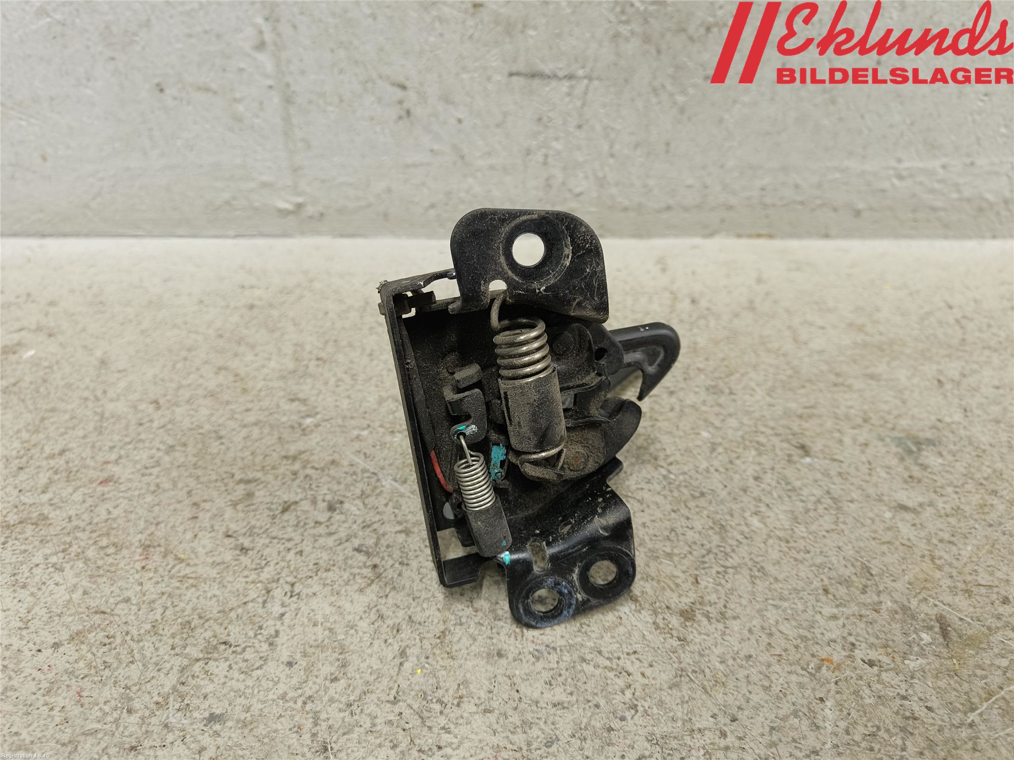 MG ZS EV 20- Huvlås