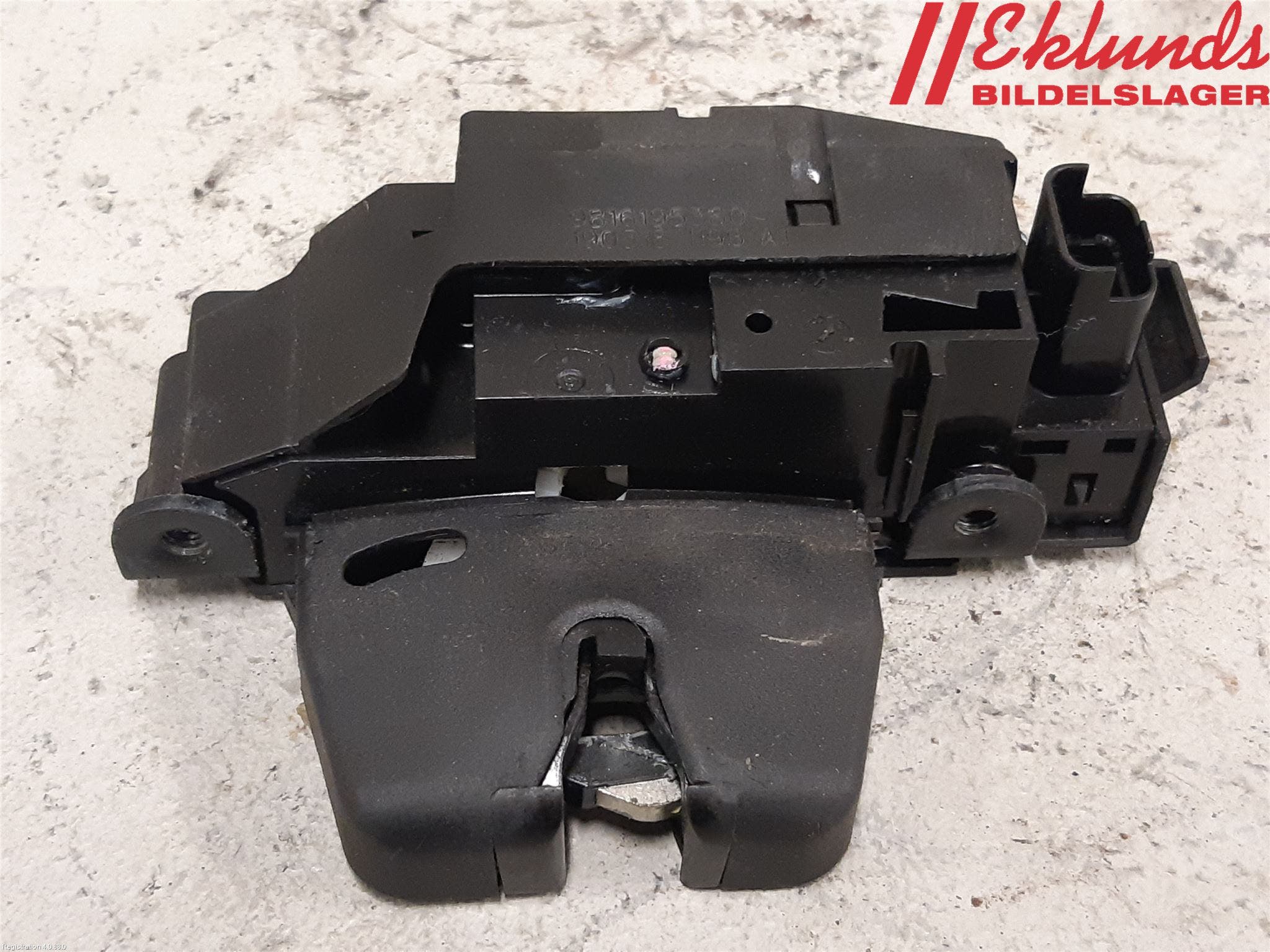 Peugeot 308 14-21 Låskista Baklucka