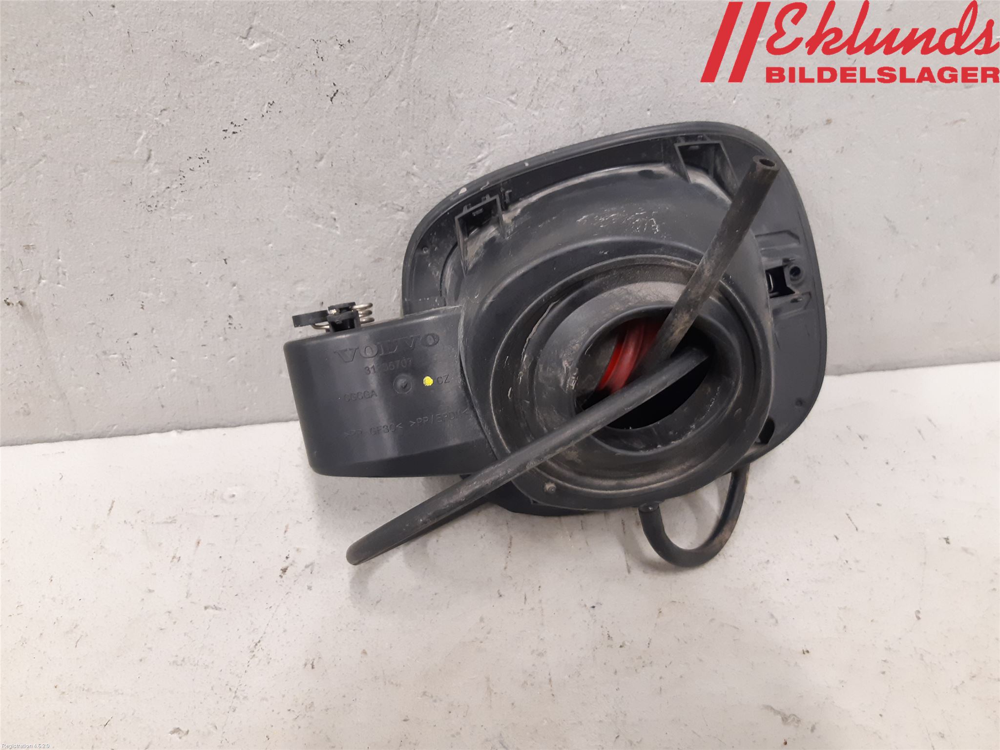 Volvo V60 14-18 Tanklucka