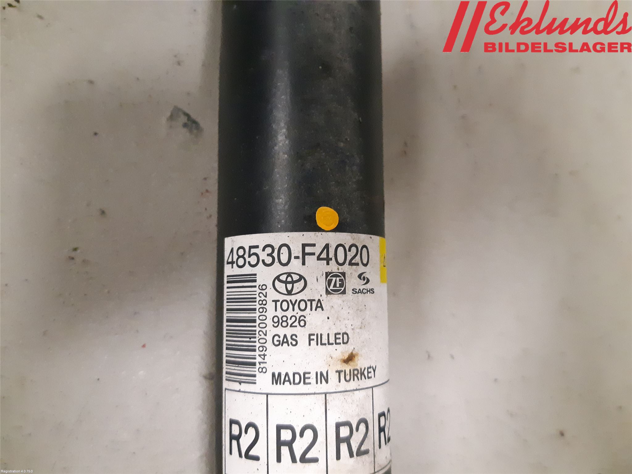 Toyota C-HR 16-23 Stötdämpare Bak