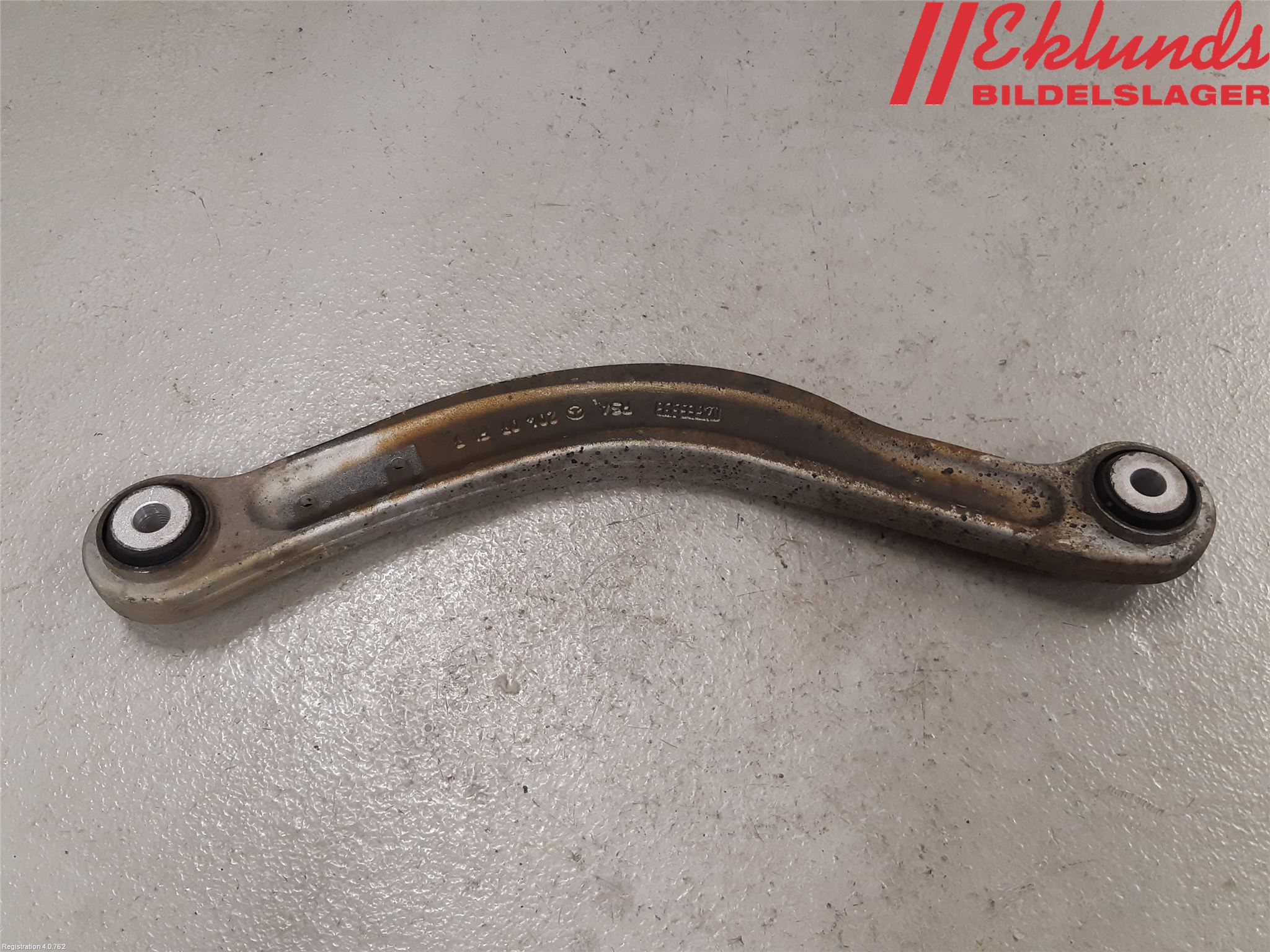 Mercedes-Benz MB E-KLASS (W213) 16-23 Bärarm Bak Övre Höger