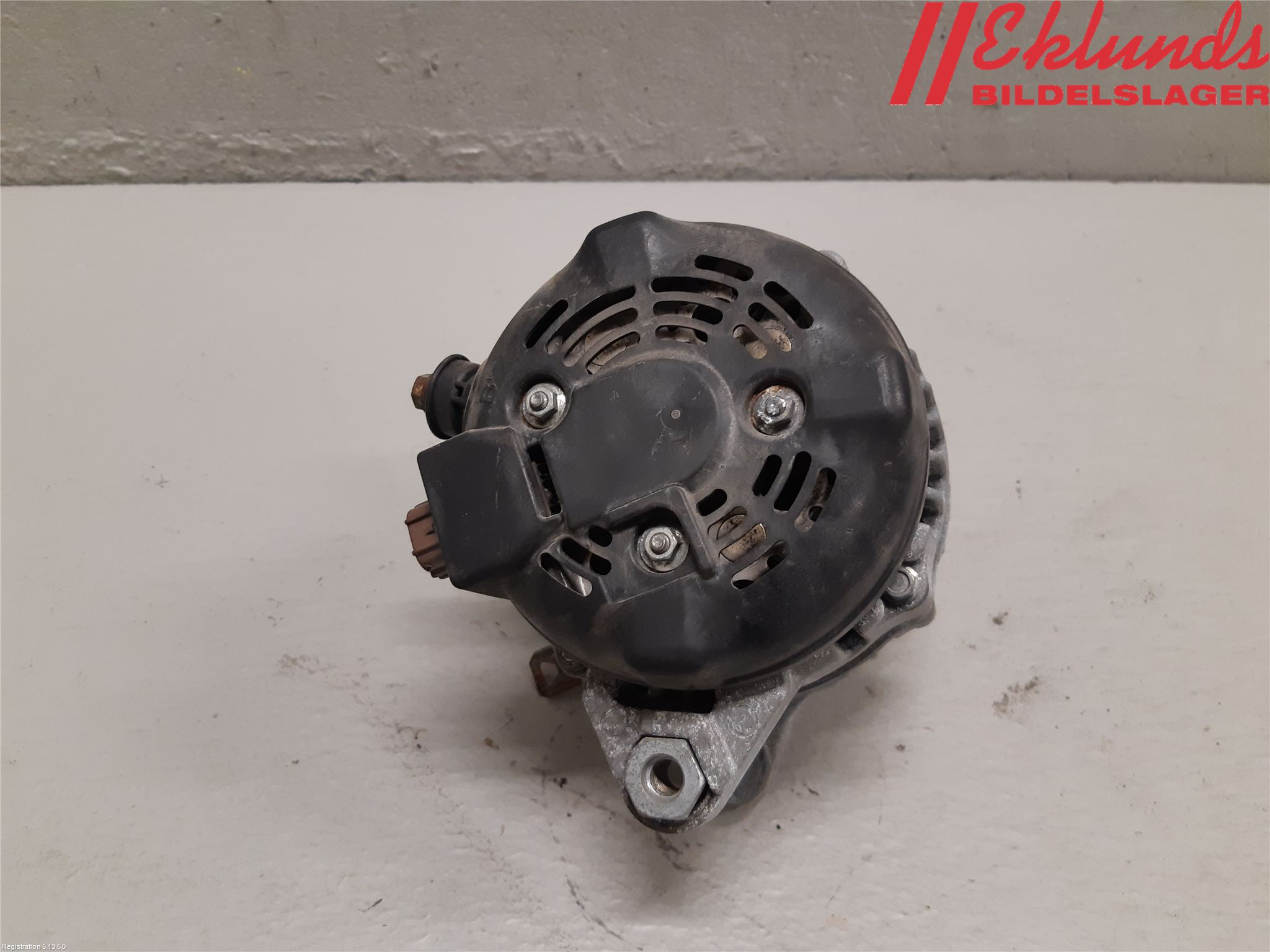 Toyota AVENSIS 09-15 Generator