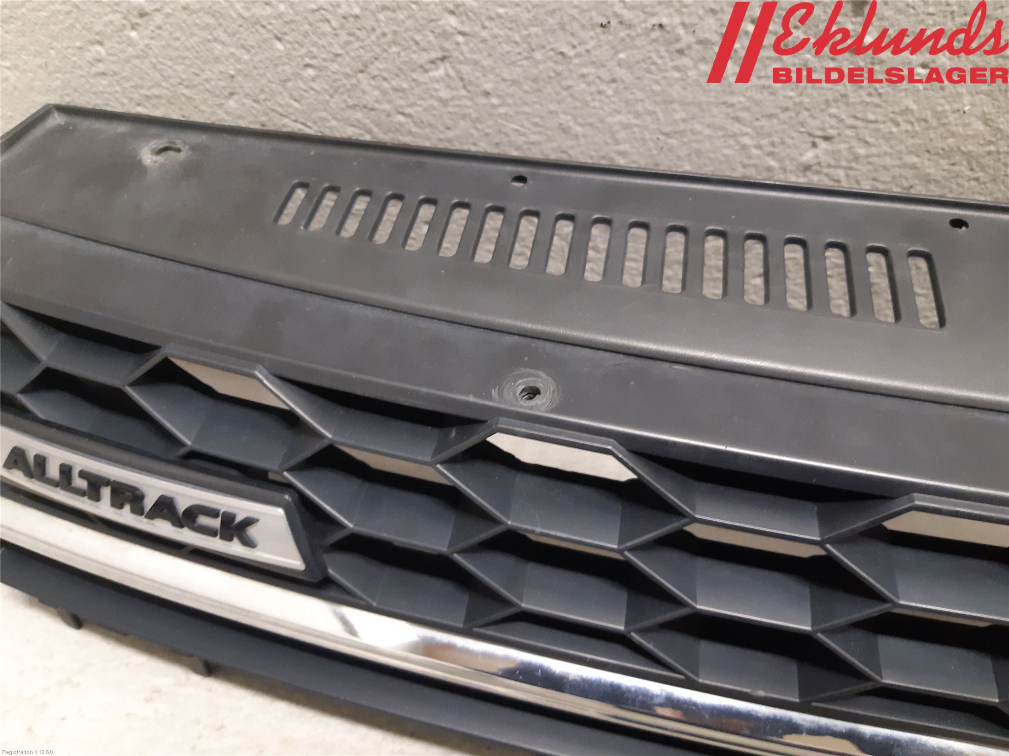 Volkswagen VW GOLF / E-GOLF VII 13-20 Grill Komp