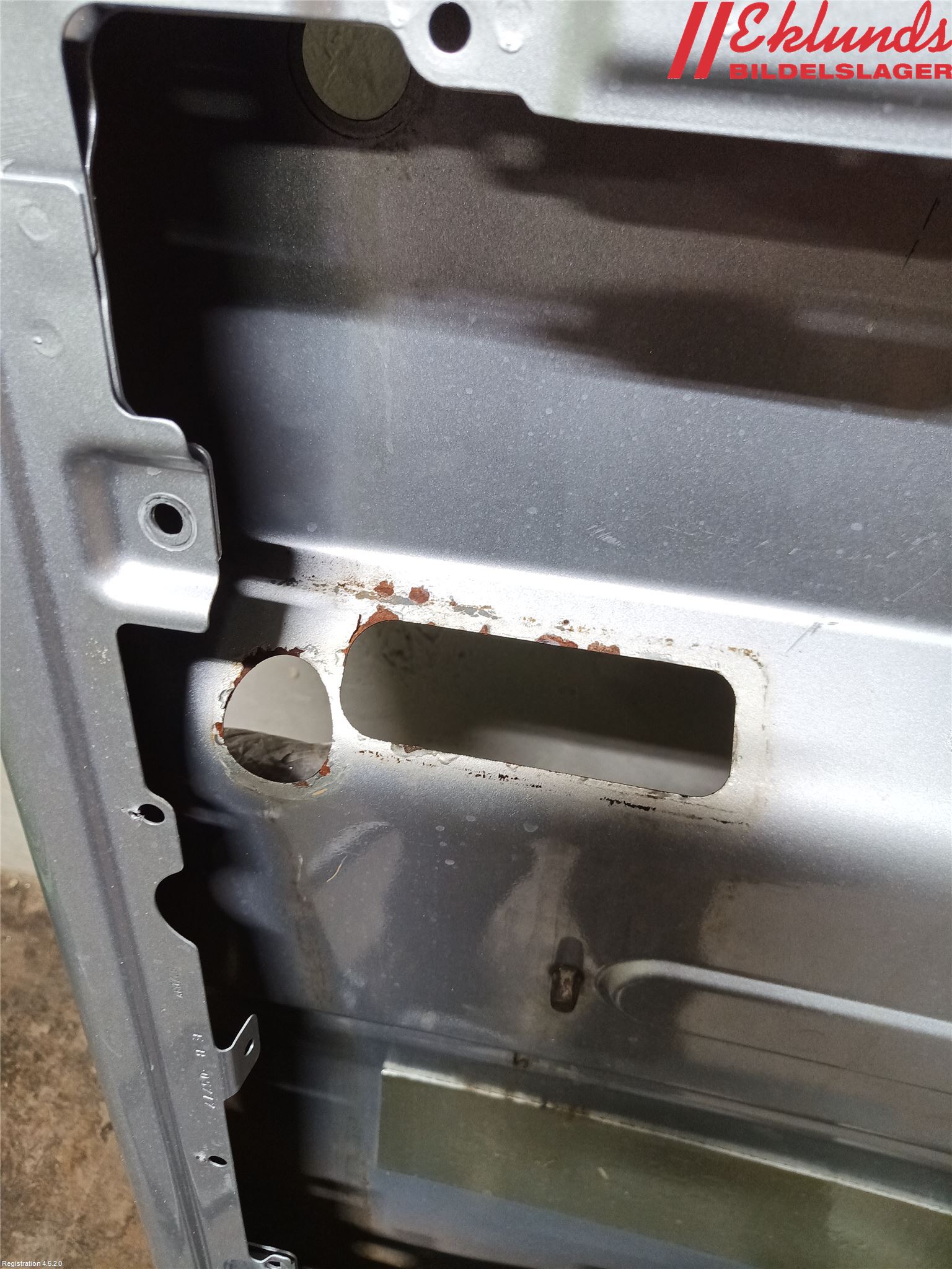 Volkswagen VW TRANSP/CARAVELLE (T5) 04-15 Dörr Bak Van-Skåp Vänster