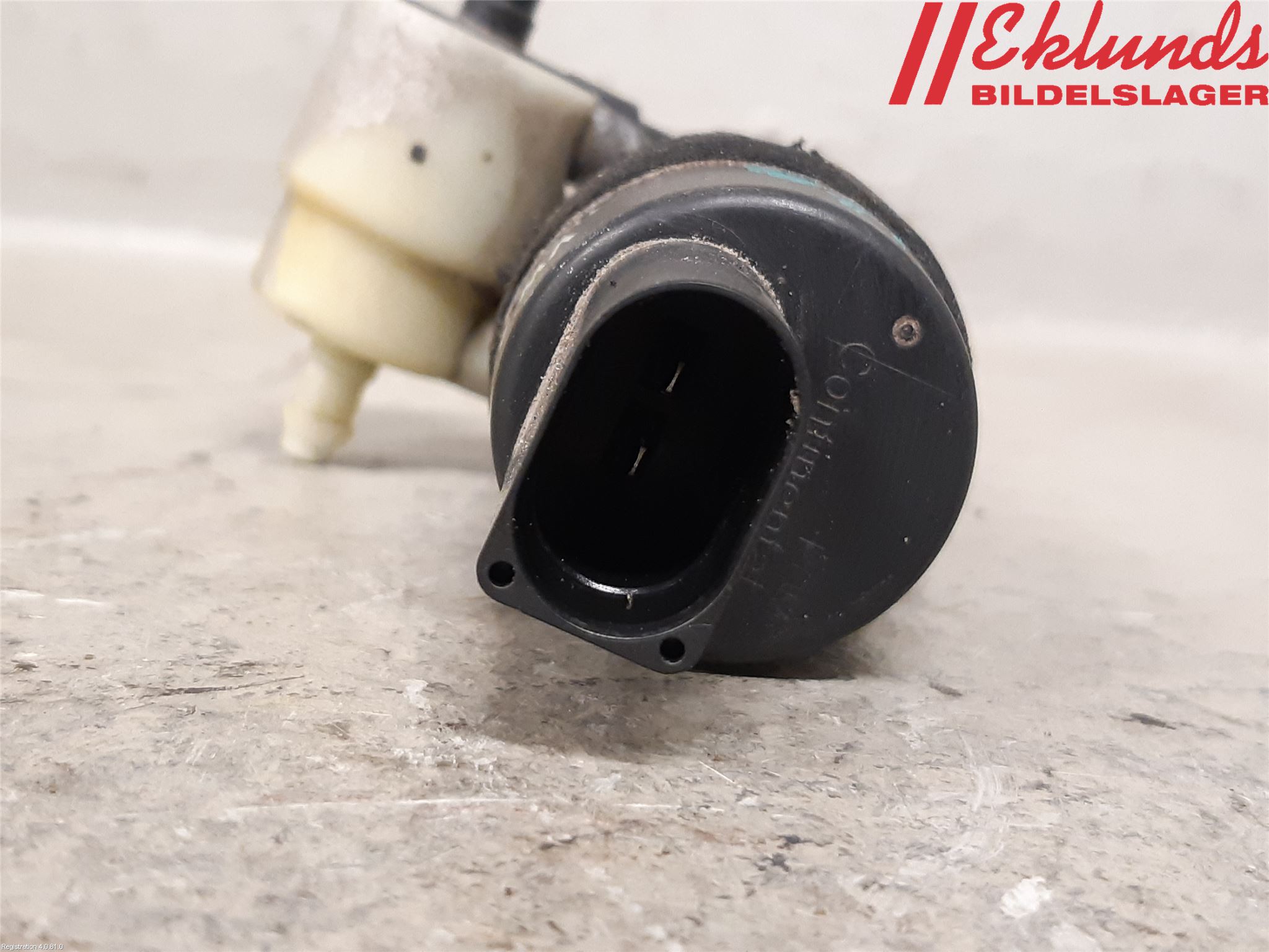 Audi A6/S6     05-11 Spolarpump Vindruta