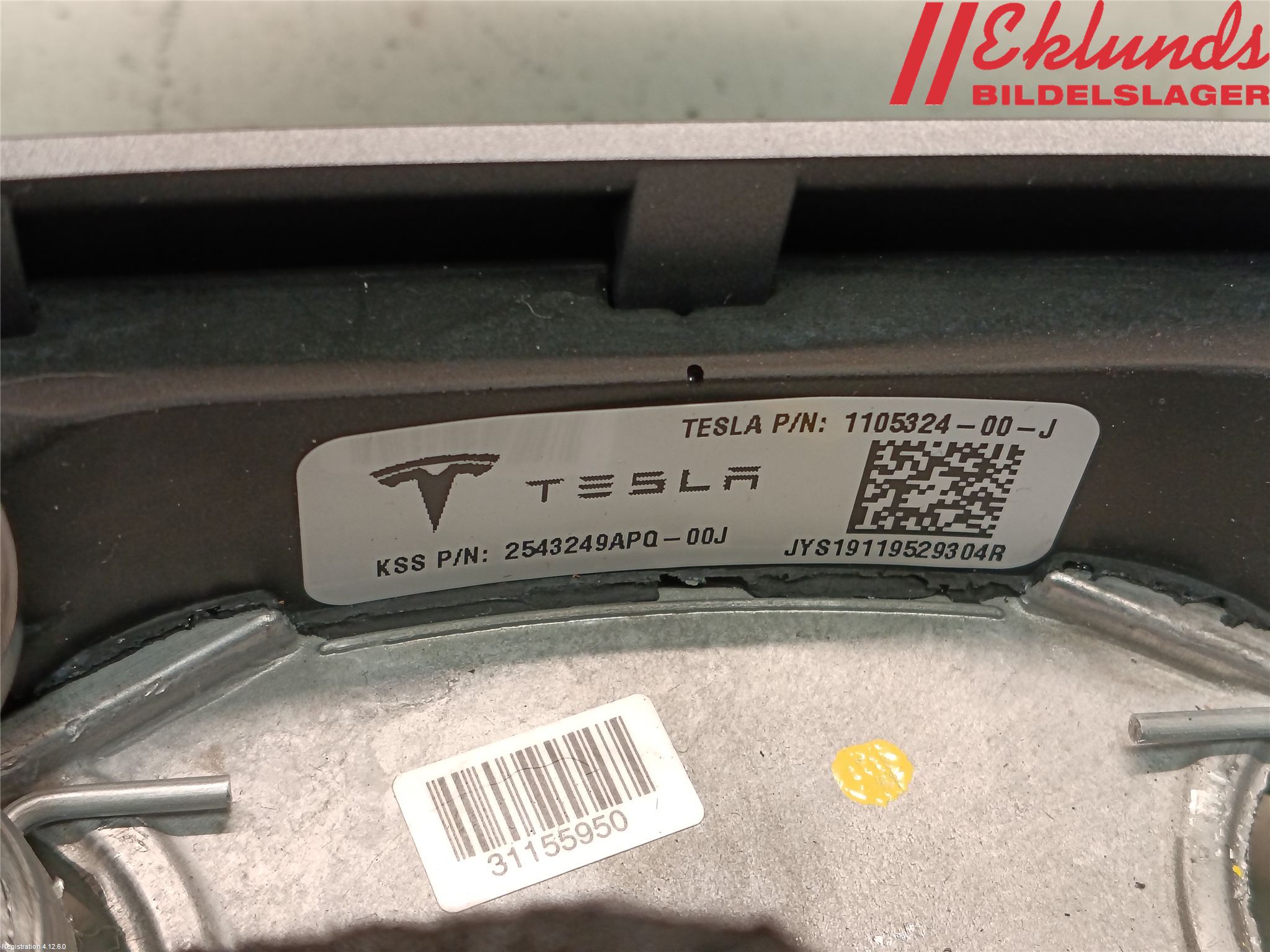 Tesla MODEL 3 17- Ratt
