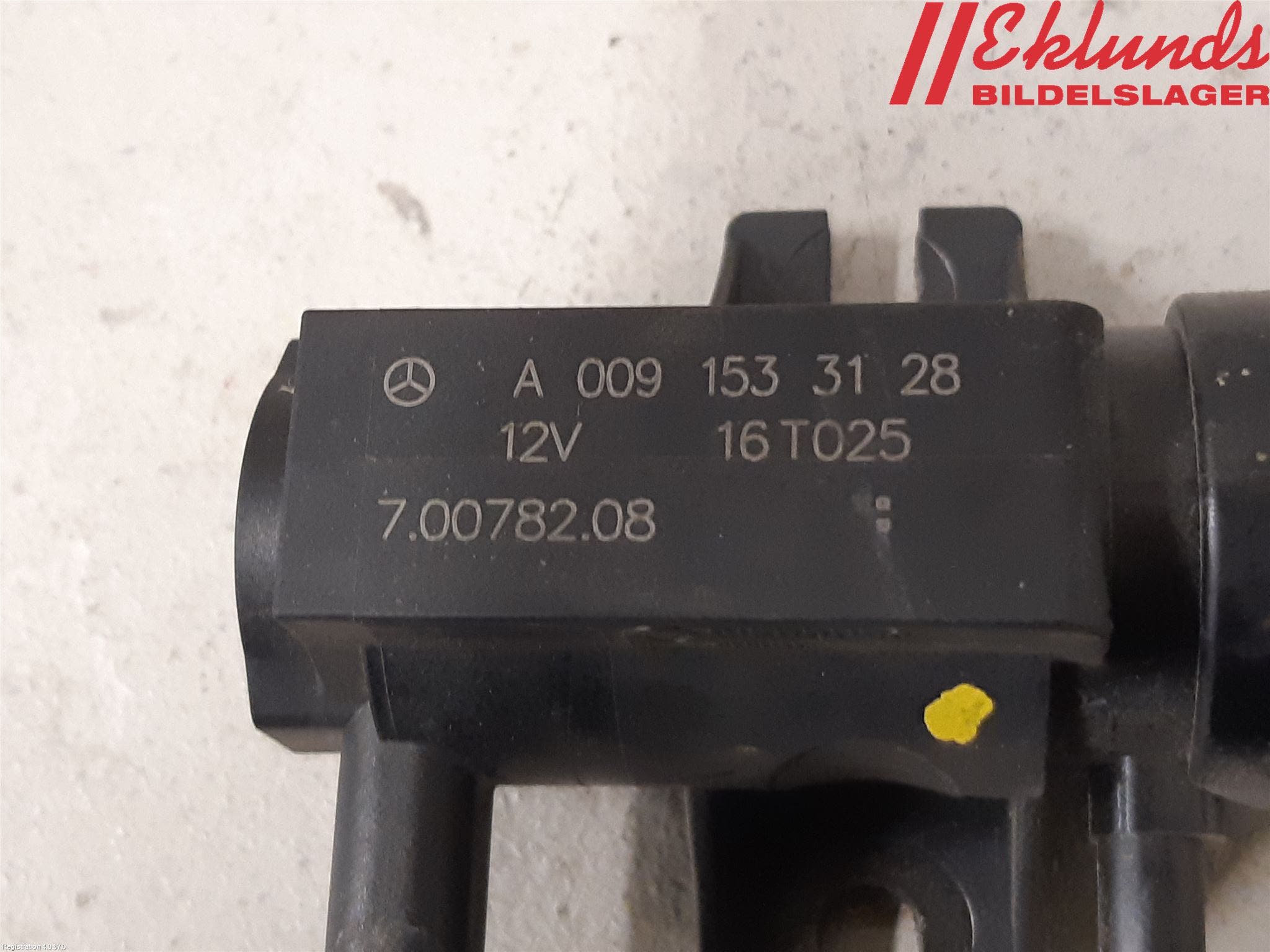 Mercedes-Benz MB C-KLASS (W205) 14-21 Vakuumventil