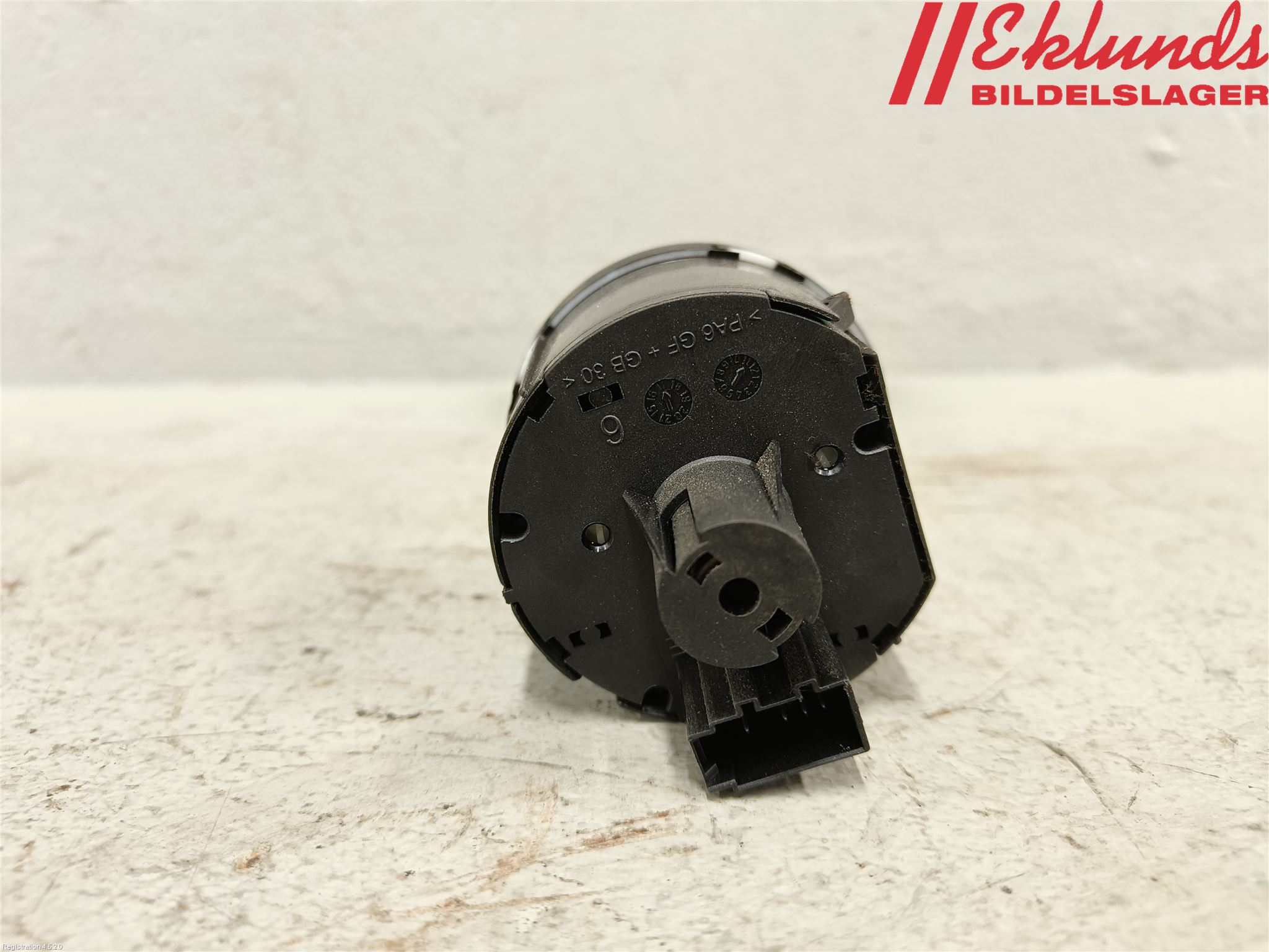 Volkswagen VW CRAFTER II / E-CRAFTER 17- Strömställare Ljus