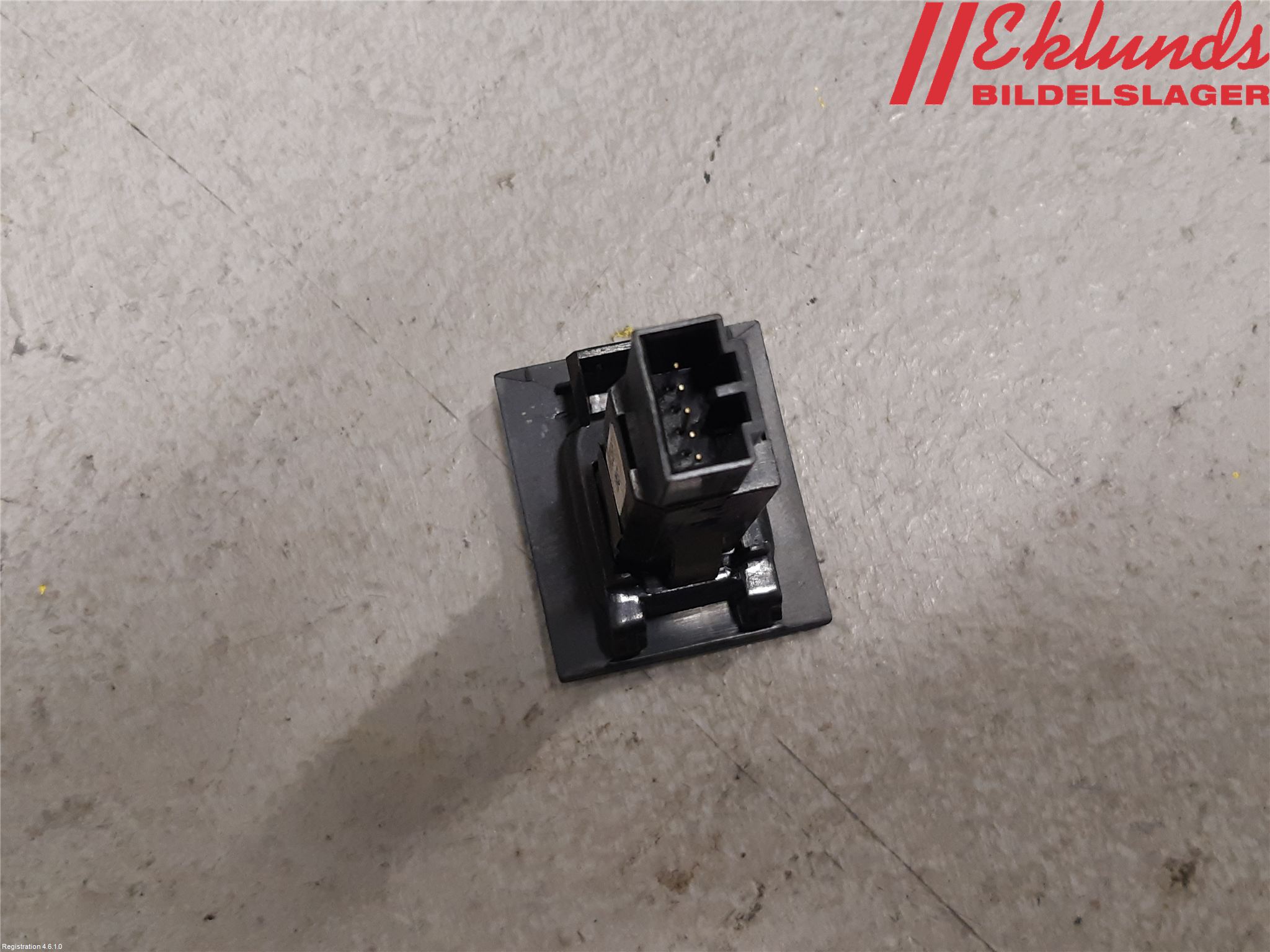 Volvo V70 14-16 Strömställare Varnings