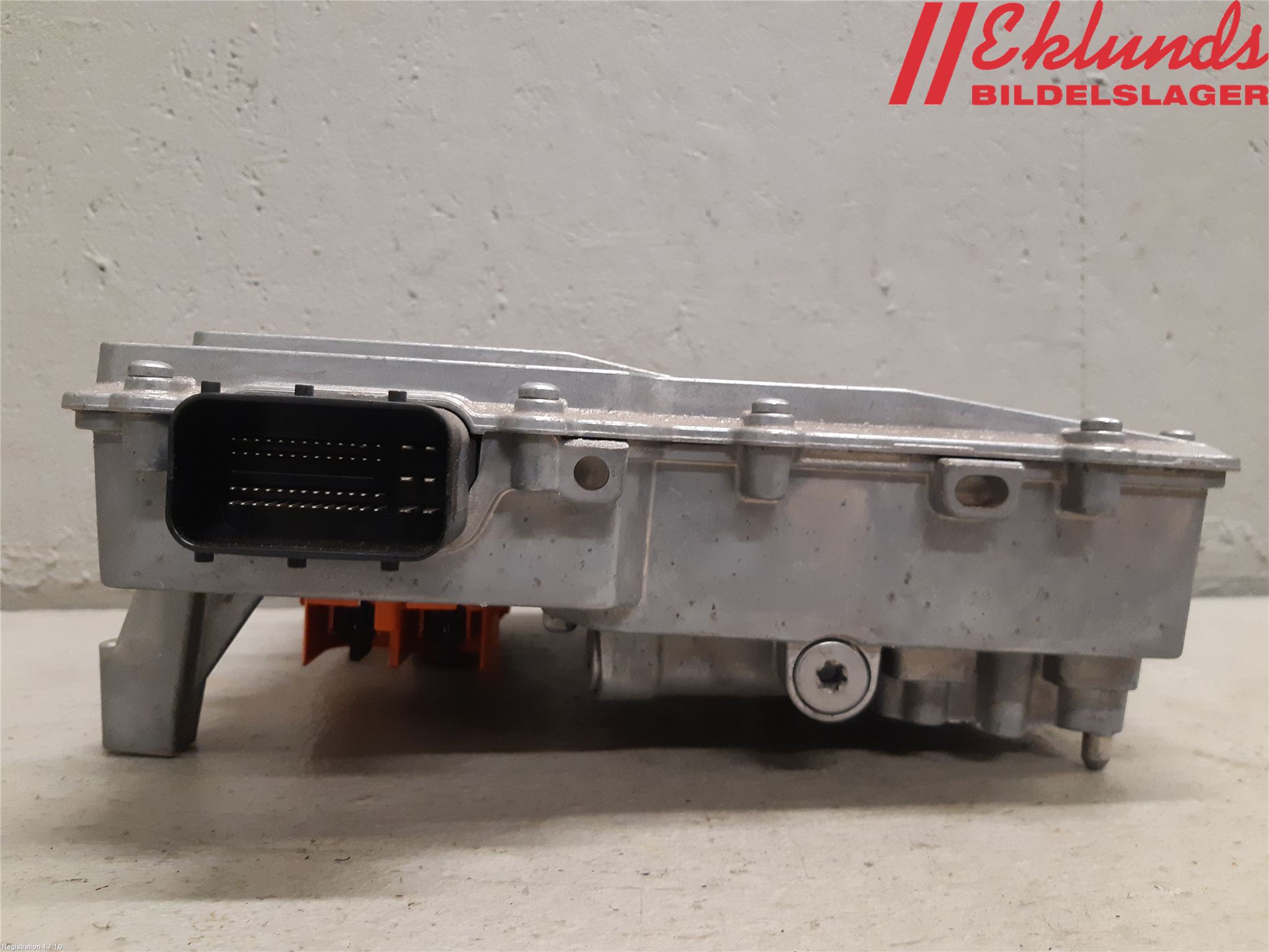 Volvo XC90/RECHARGE 16- Inverter Hybrid