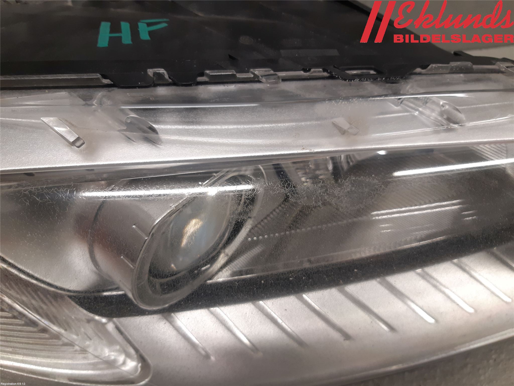 Volvo V70 08-13 Strålkastare Höger