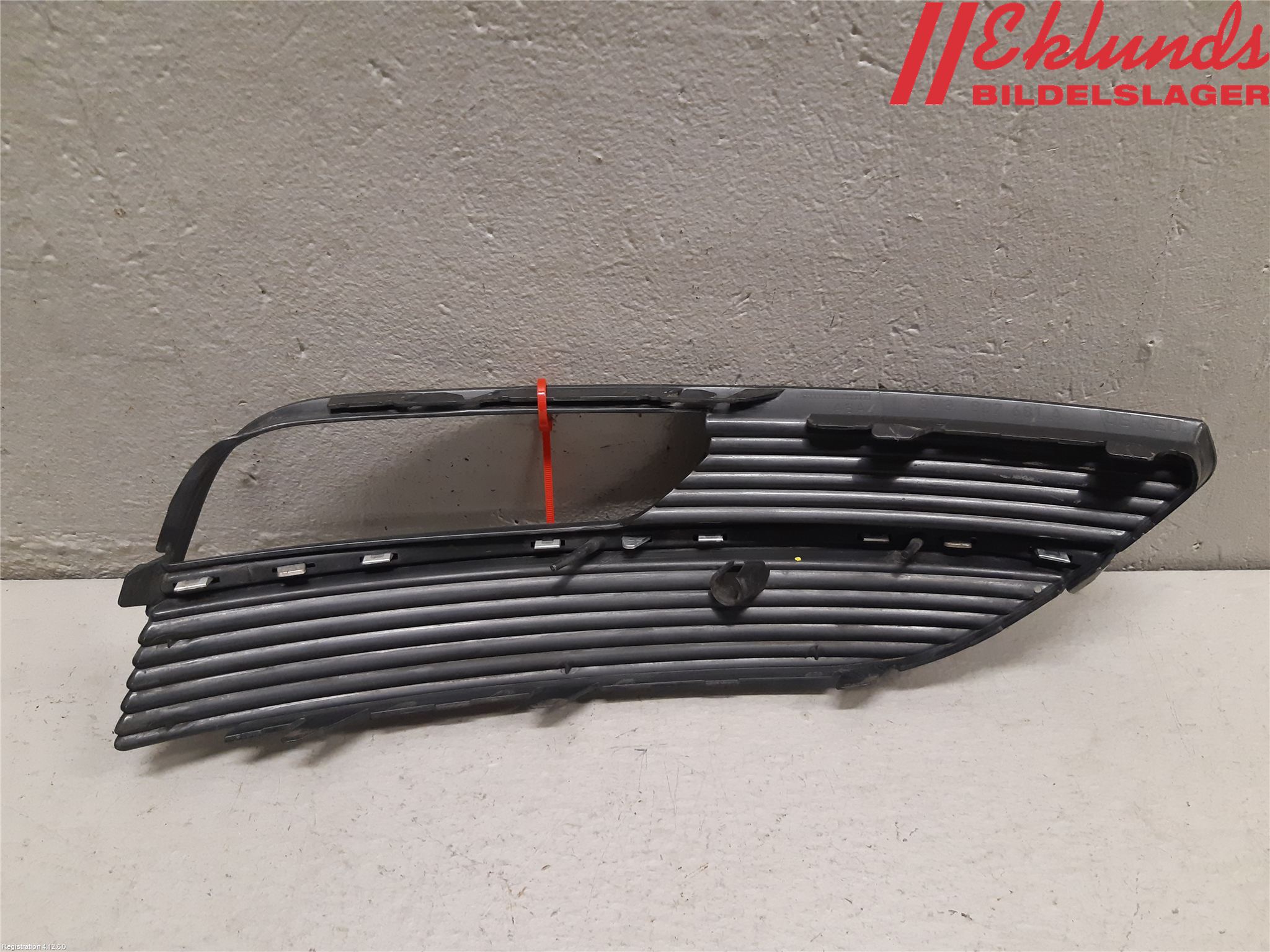 Audi A3/S3 8V 13-20 Dimljussarg Fram