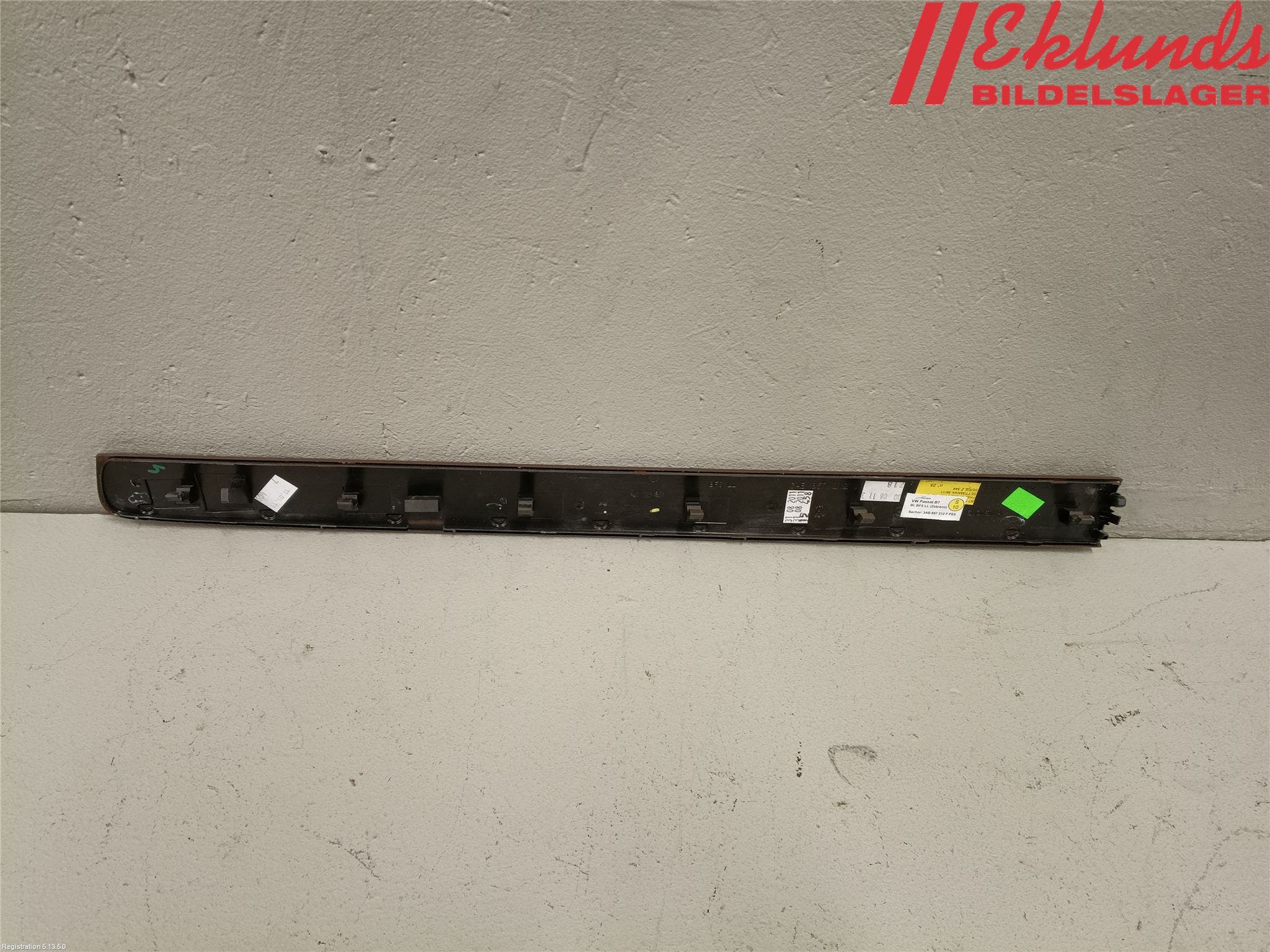 Volkswagen VW PASSAT 11-14 Instrumentbräda Inlägg-Dekorlist