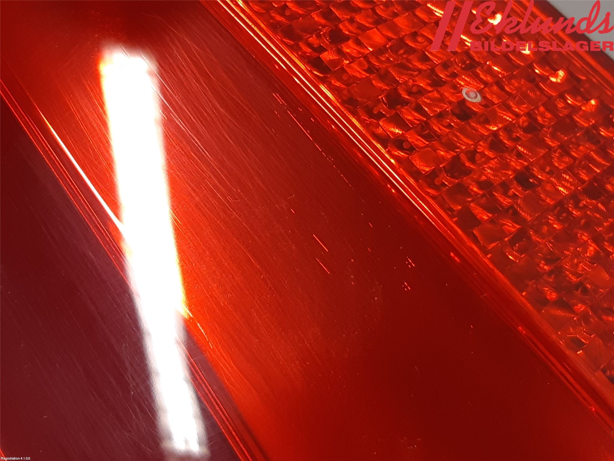 Volvo XC70 08-13 Bakljus Lucka Vä