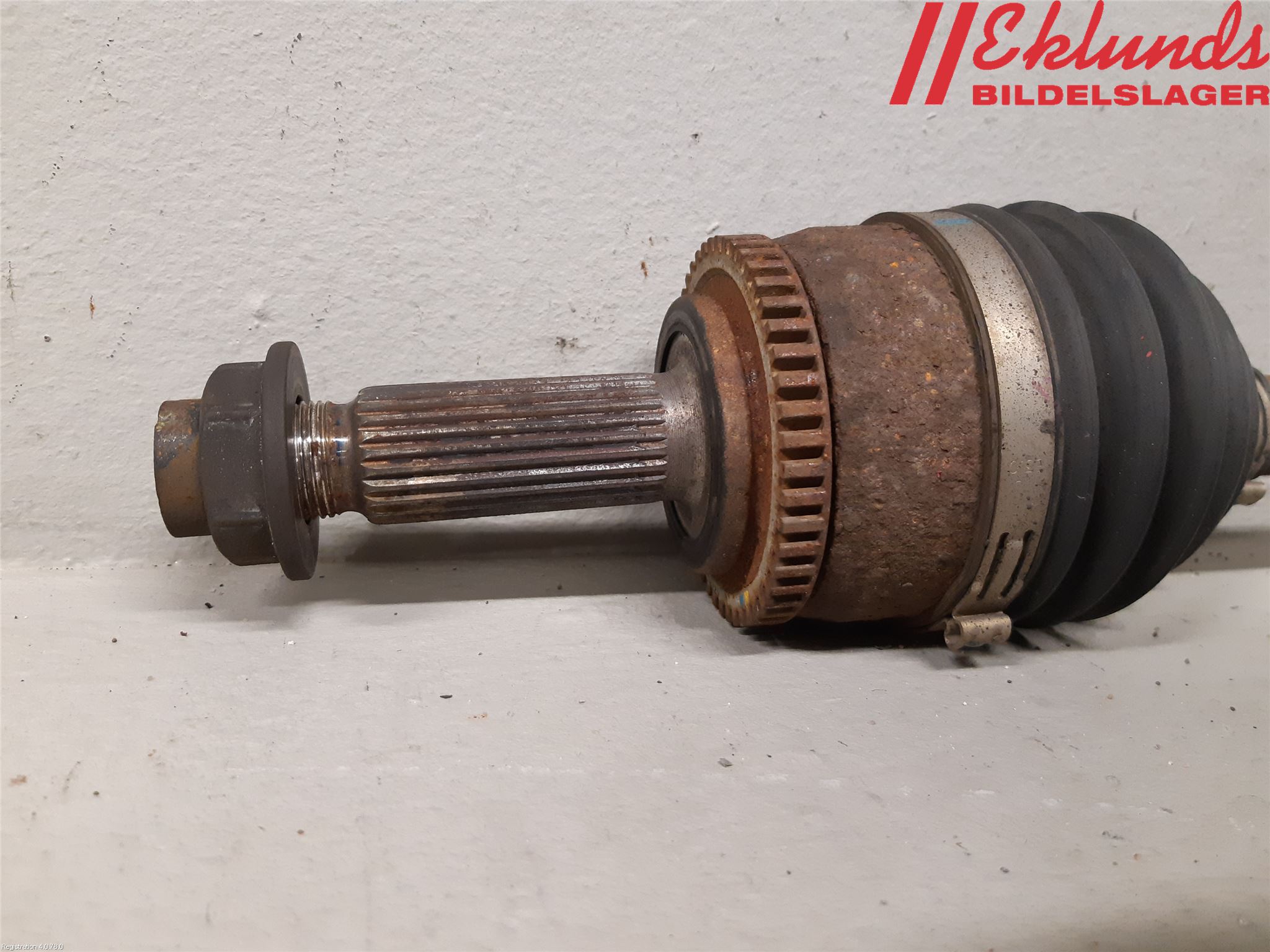 Kia RIO 12-16 Drivaxel Fram Vänster
