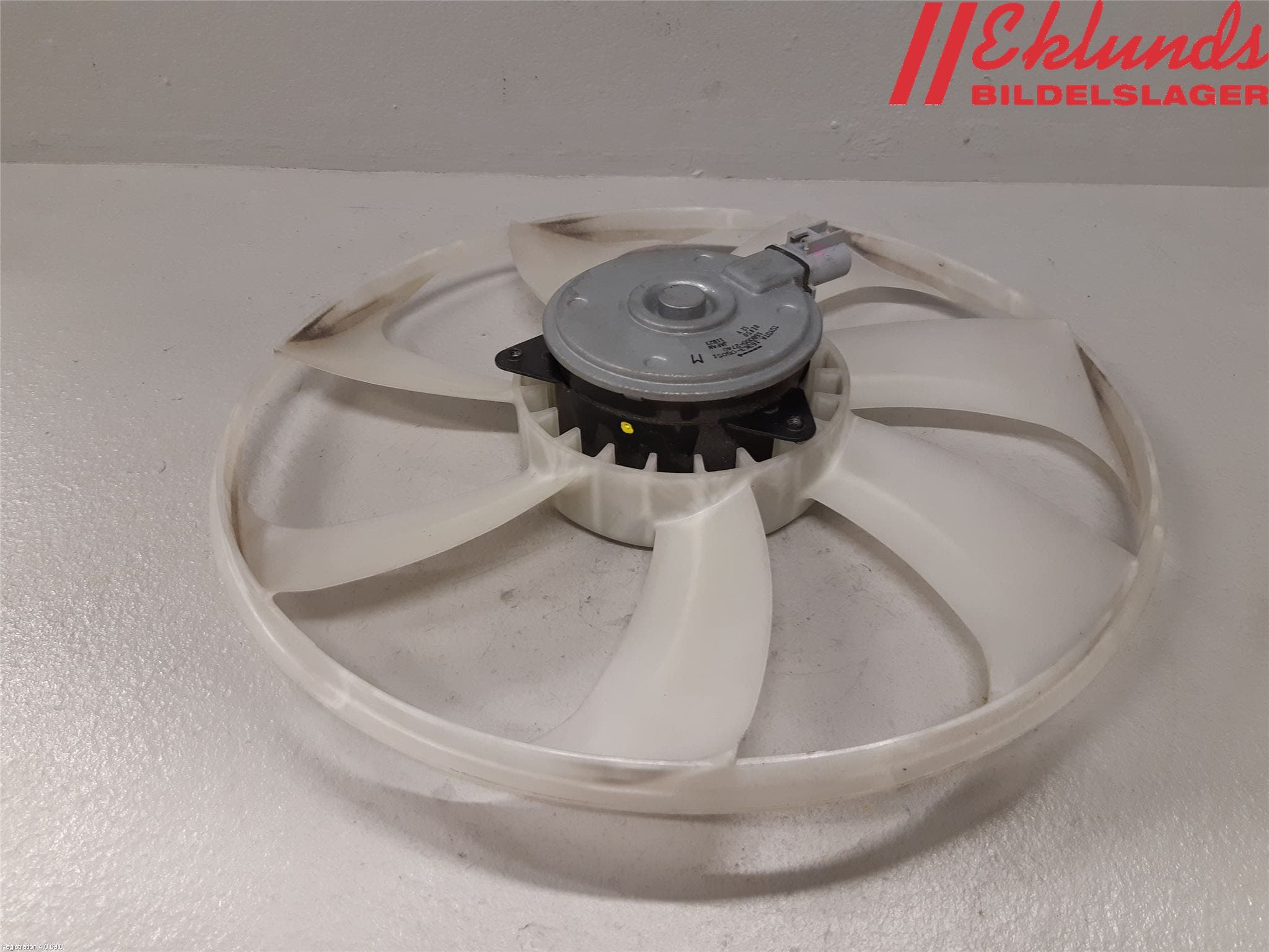 Toyota YARIS XP130 15-20 Kylfläkt El