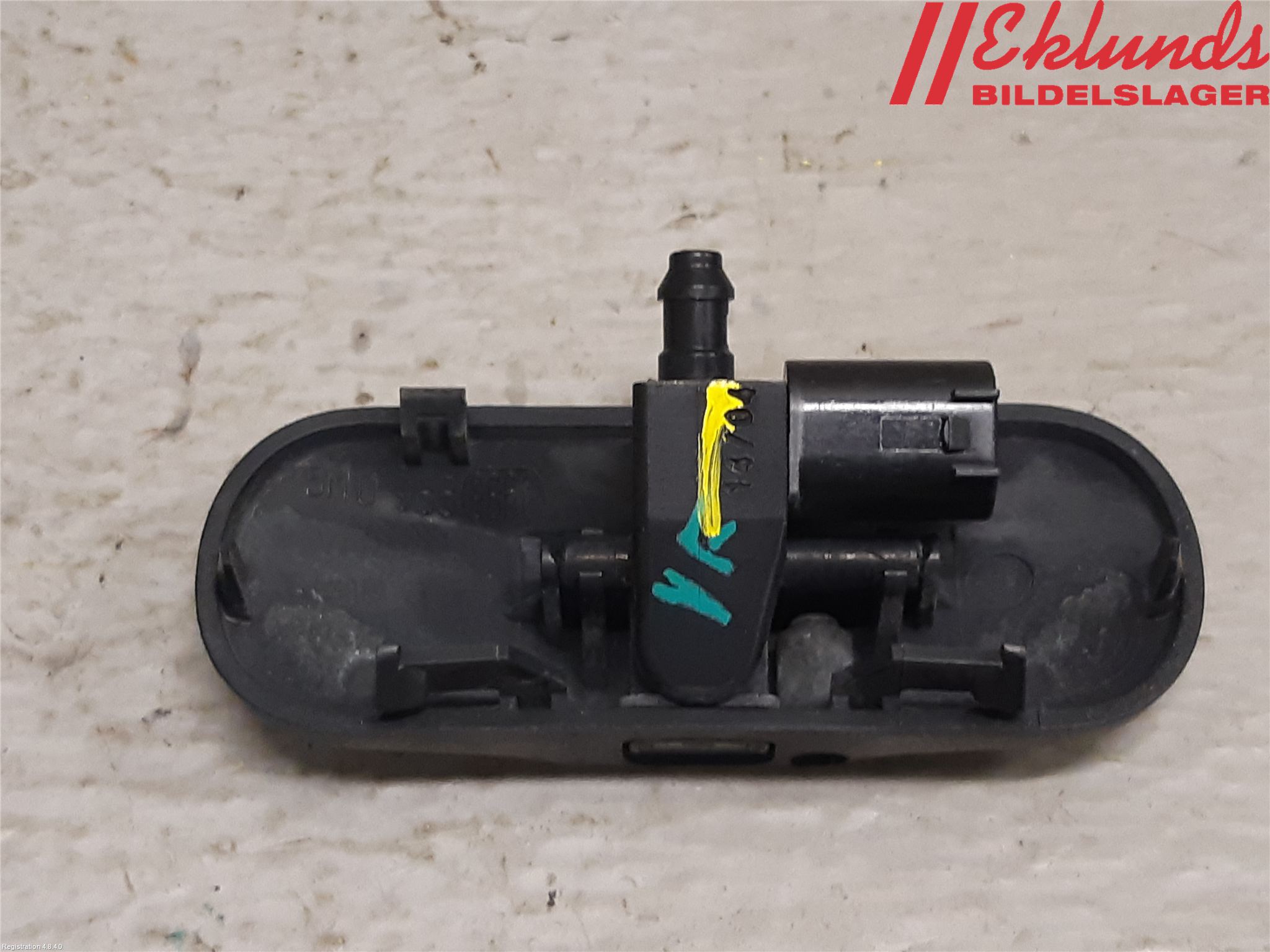 Volkswagen VW PASSAT 11-14 Spolarmunstycke Rutor