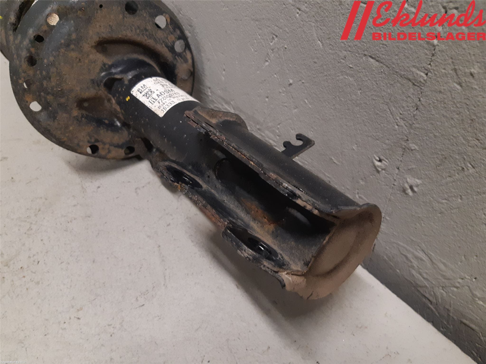 Opel ASTRA K 16-22 Fjäderben Fram Höger