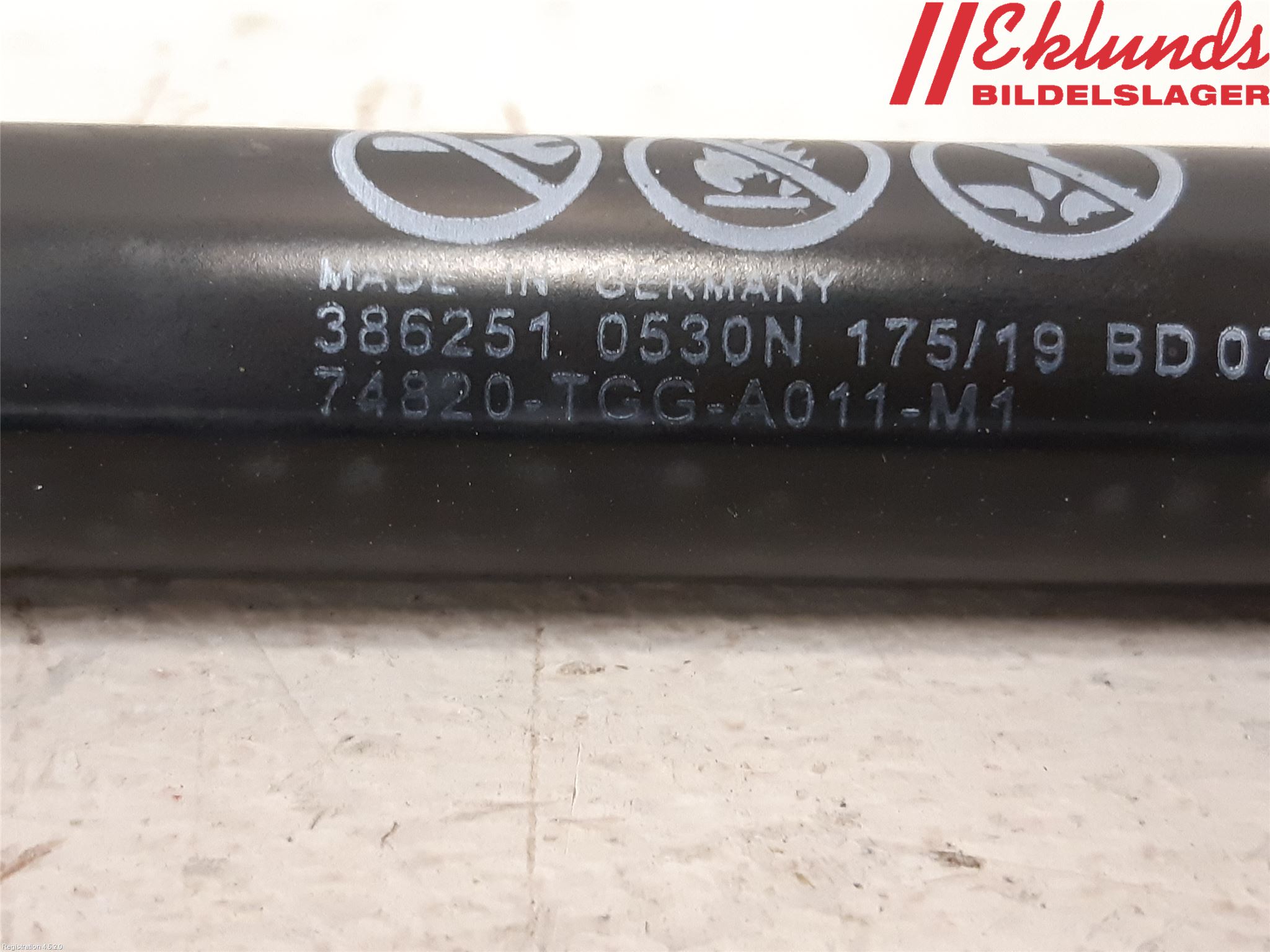 Honda CIVIC 17-22 Gasfjäder Baklucka