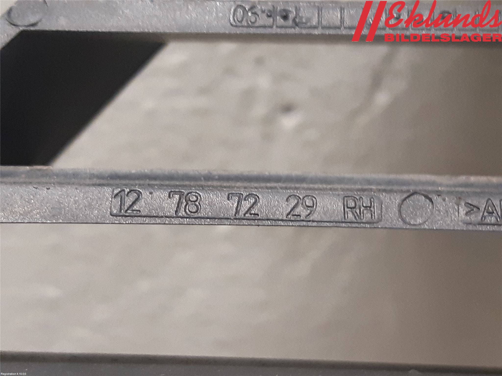 Saab 9-3 VER 2 Grilldel Höger