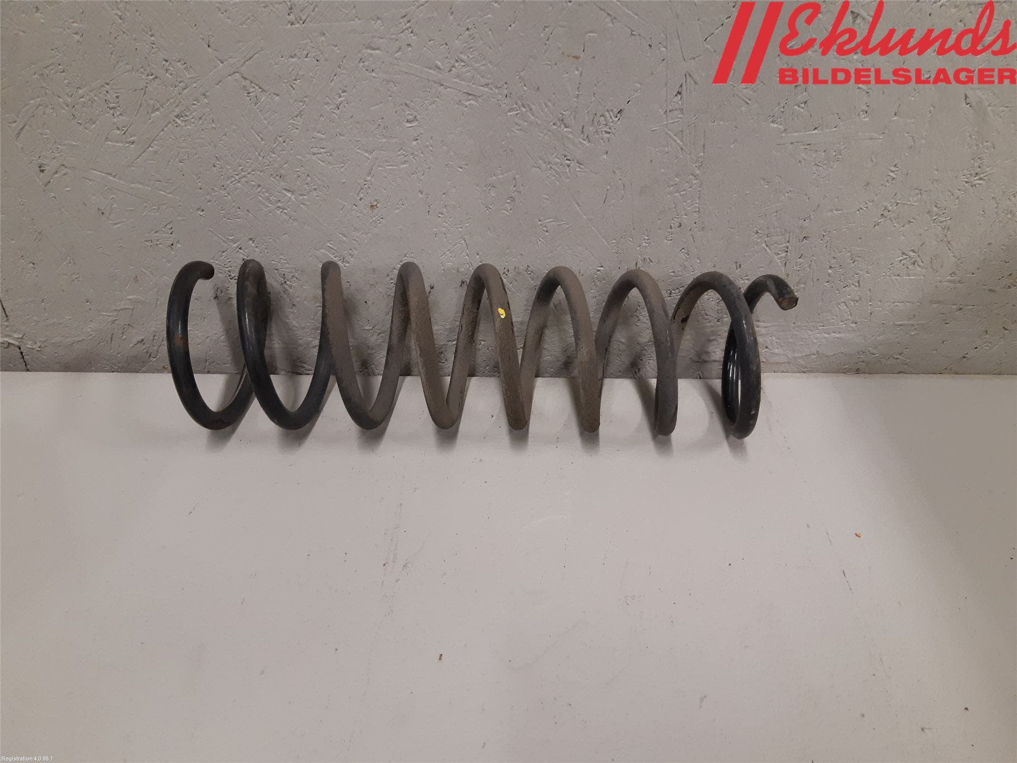 Volvo V40 CROSS COUNTRY 13-19 Fjäder Bak