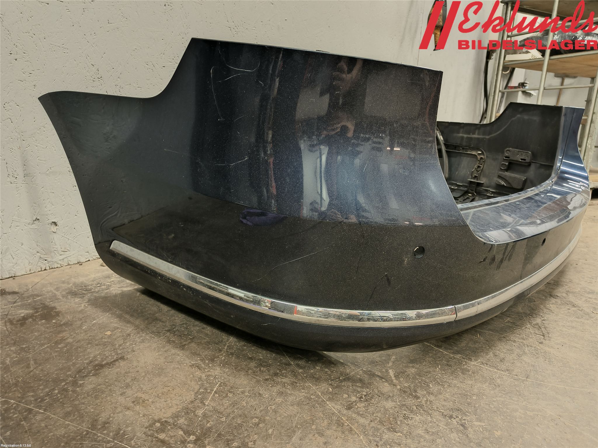 Volkswagen VW PASSAT 11-14 Stötfångarbeklädnad Bak